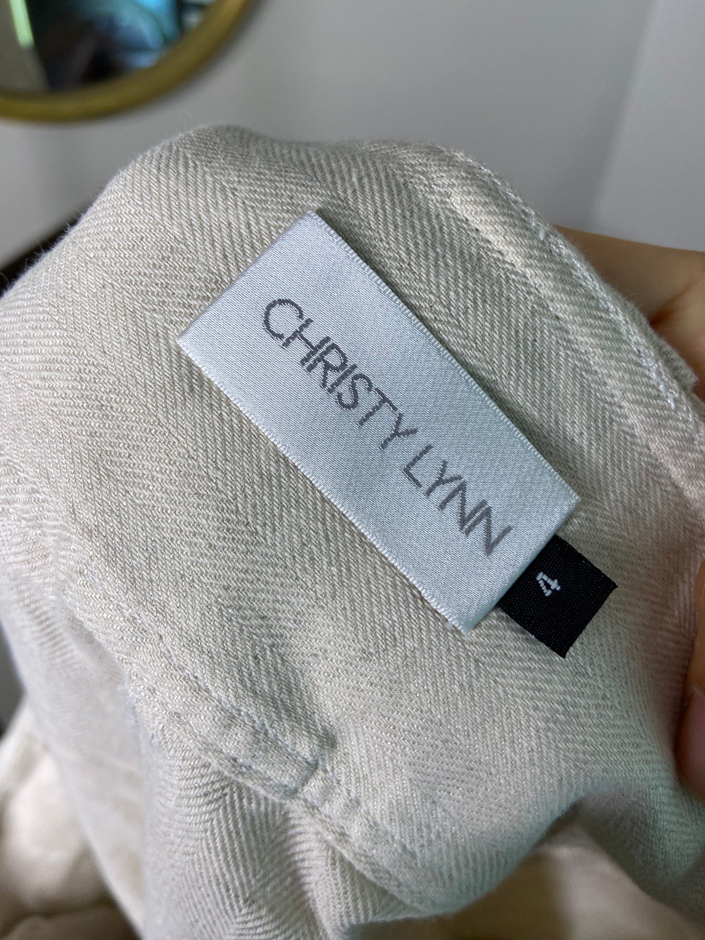Christy Lynn Emma Linen Shorts size 4