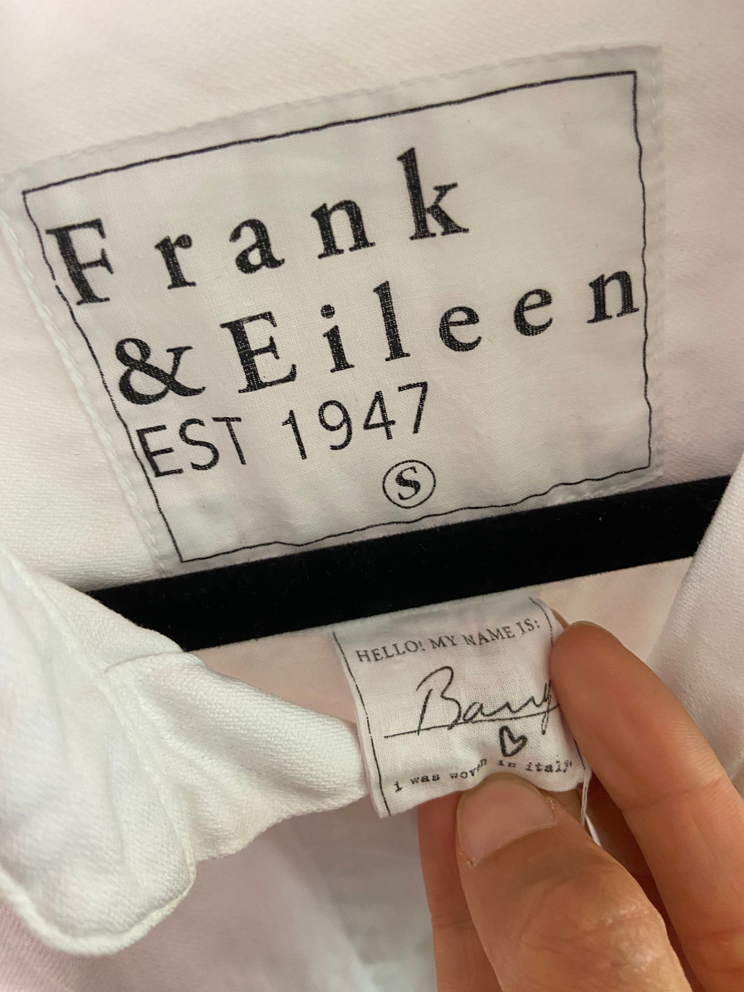 Frank and Eileen Barry Shirt size S