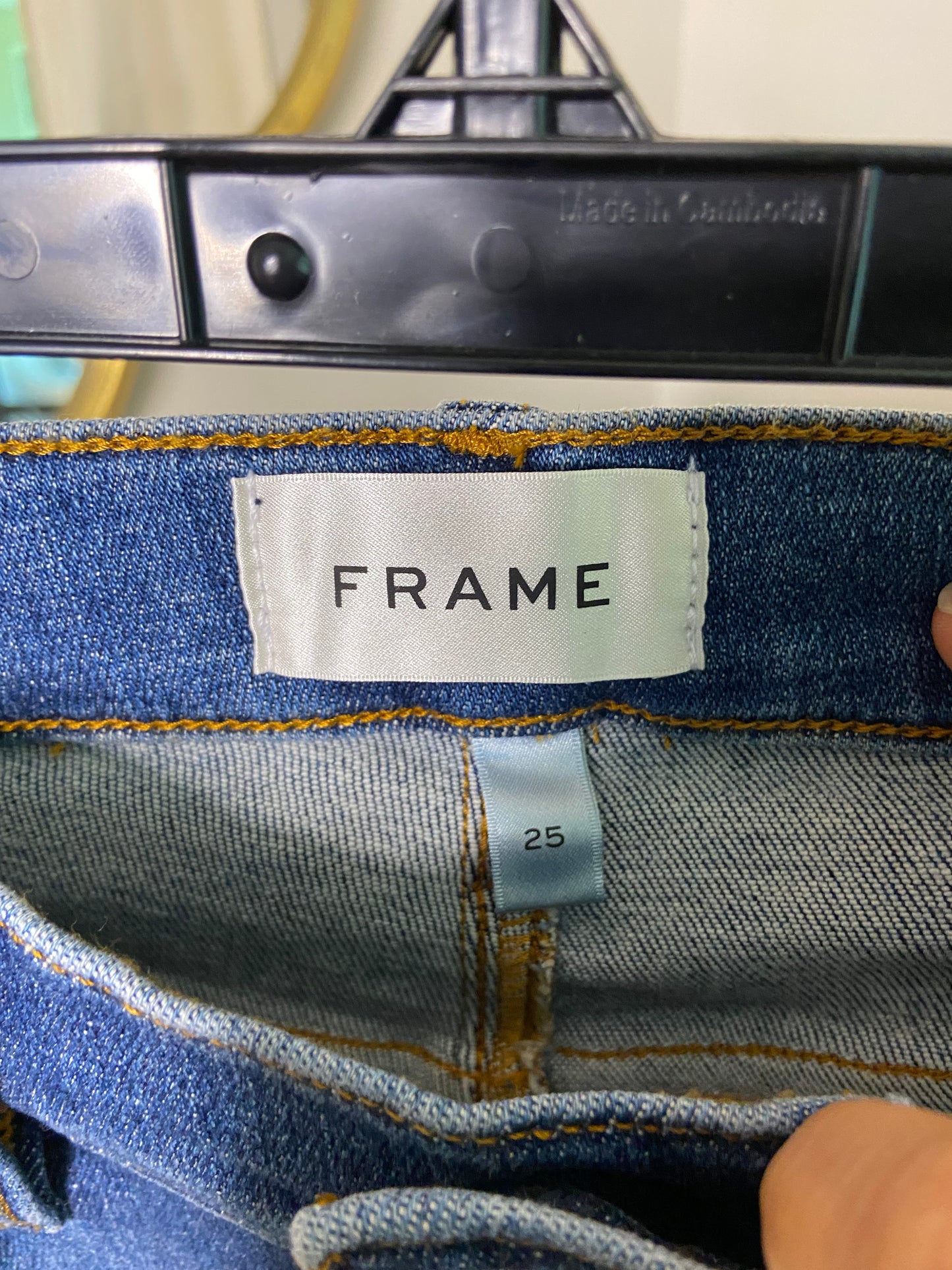 Frame Le Pixie High Flare Jeans size 25