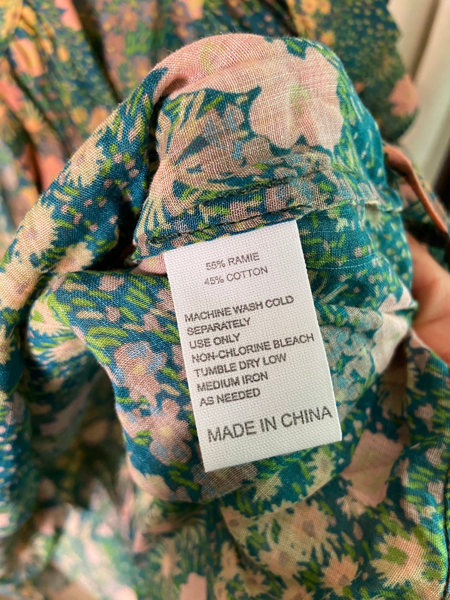 Trovata Birds of Paradis Clover Blouse size M