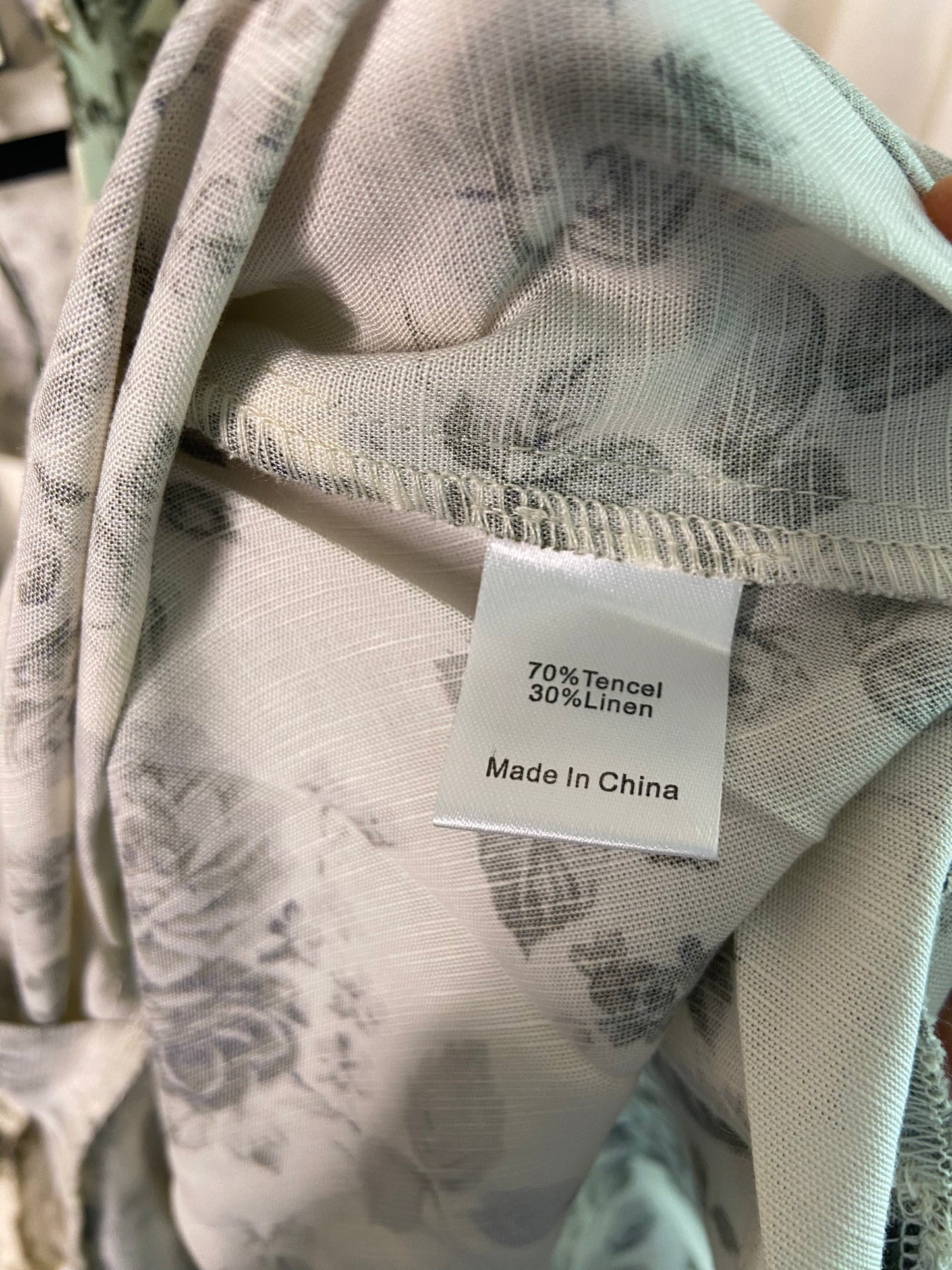 Tuckernuck Faded Roses Tate Dress size XXXL