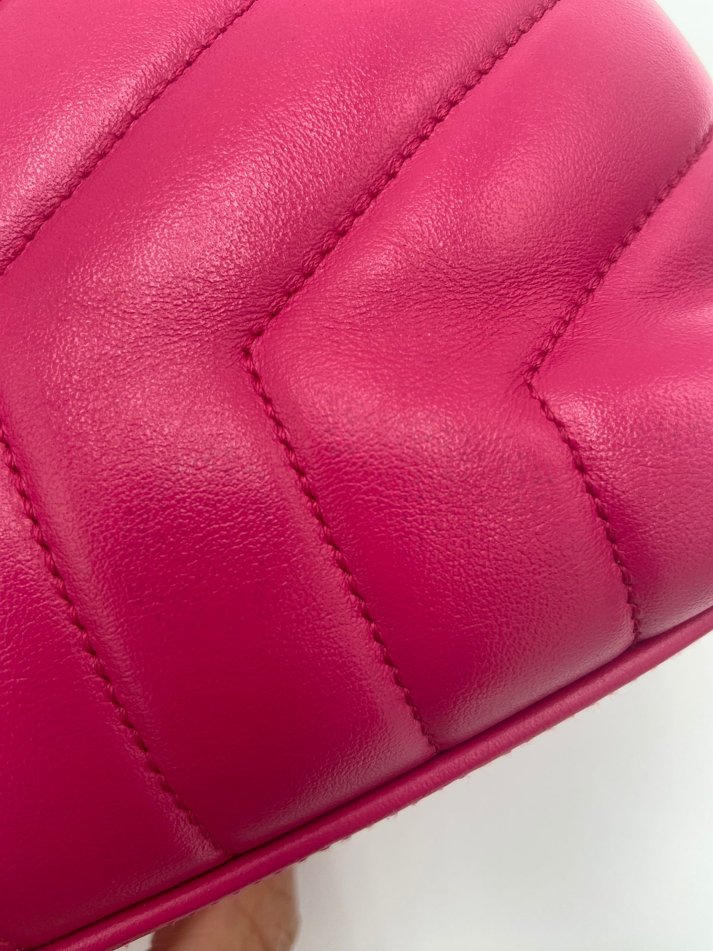 YSL Medium Loulou Calfskin Leather Shoulder Bag - Pink