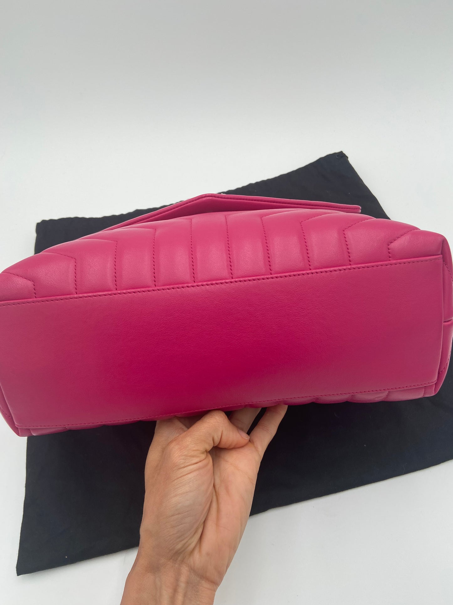 YSL Medium Loulou Calfskin Leather Shoulder Bag - Pink