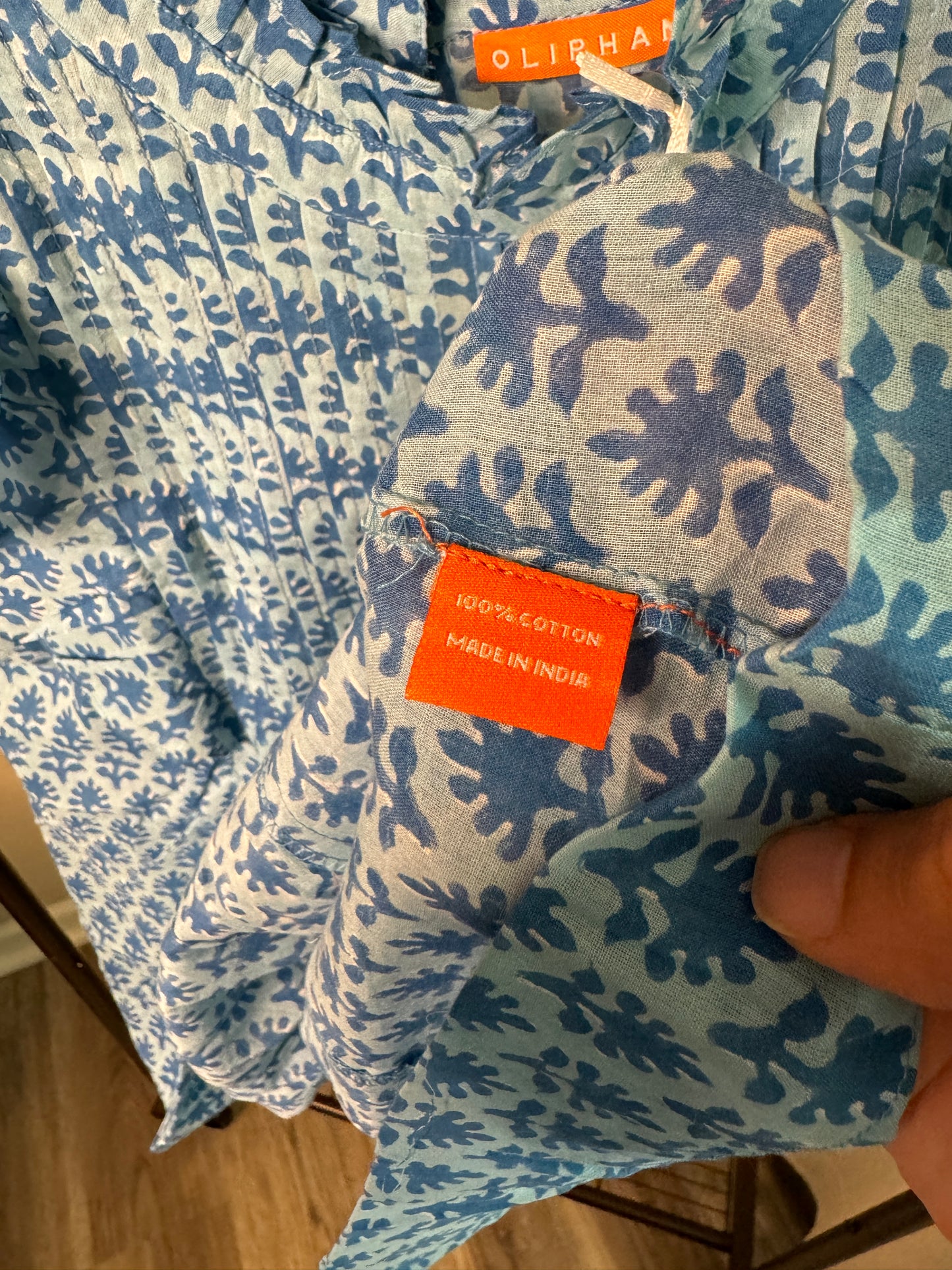 Oliphant Pintuck Ruffle Top size M