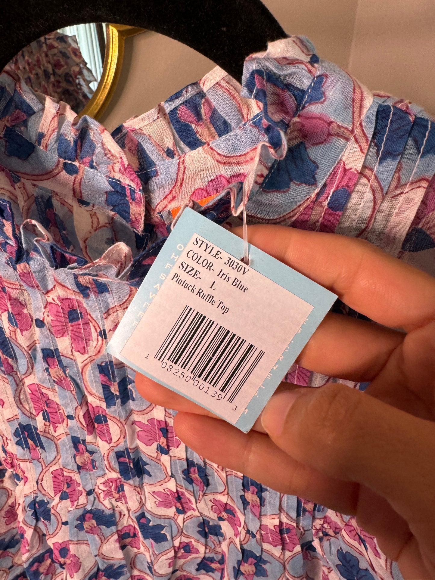 Oliphant Pintuck Ruffle Top size L