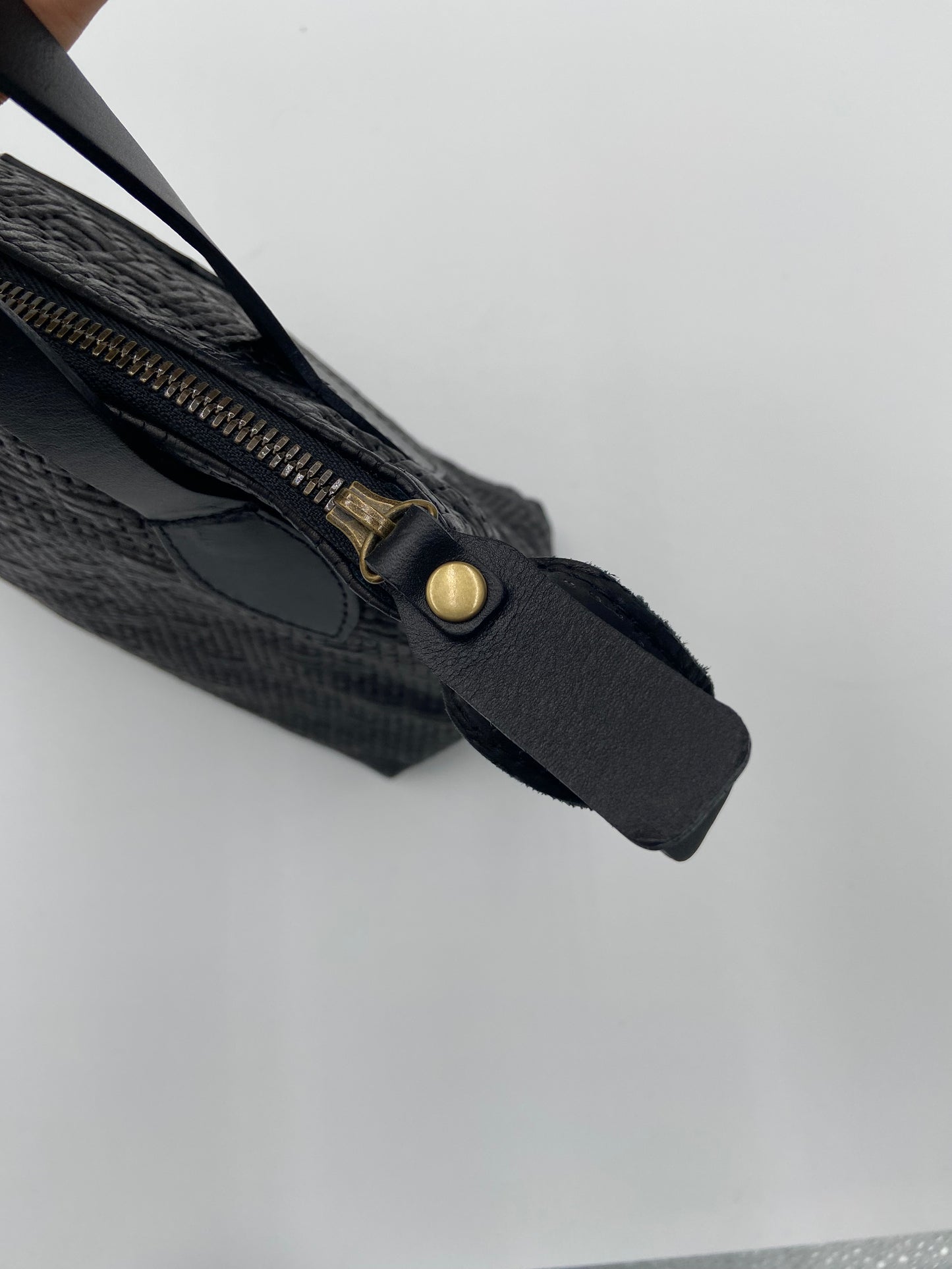 Parker Thatch Small Charlie Leather Black Basketweave