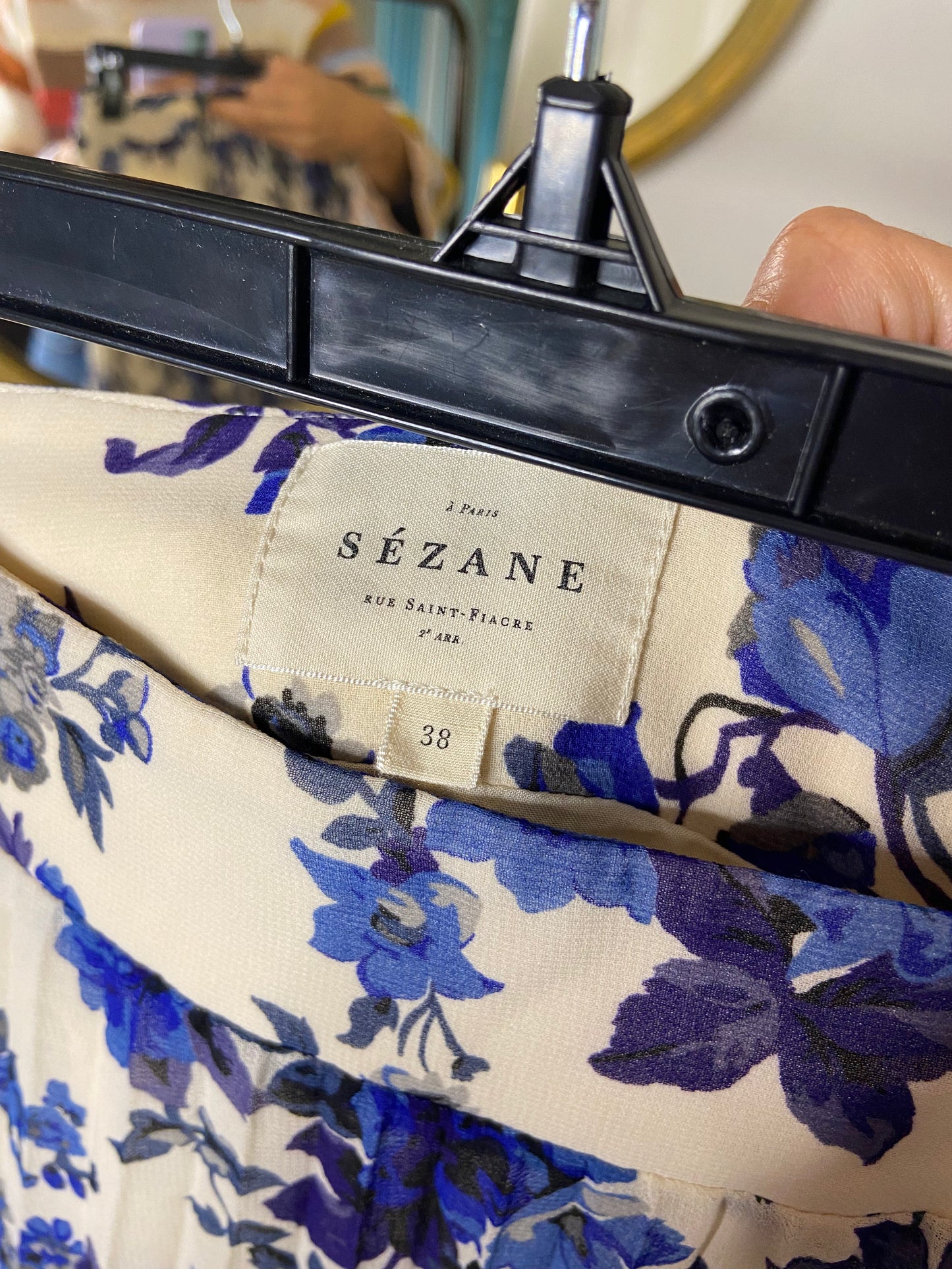 Sezane Dune Pleated Skirt size 38 (6)