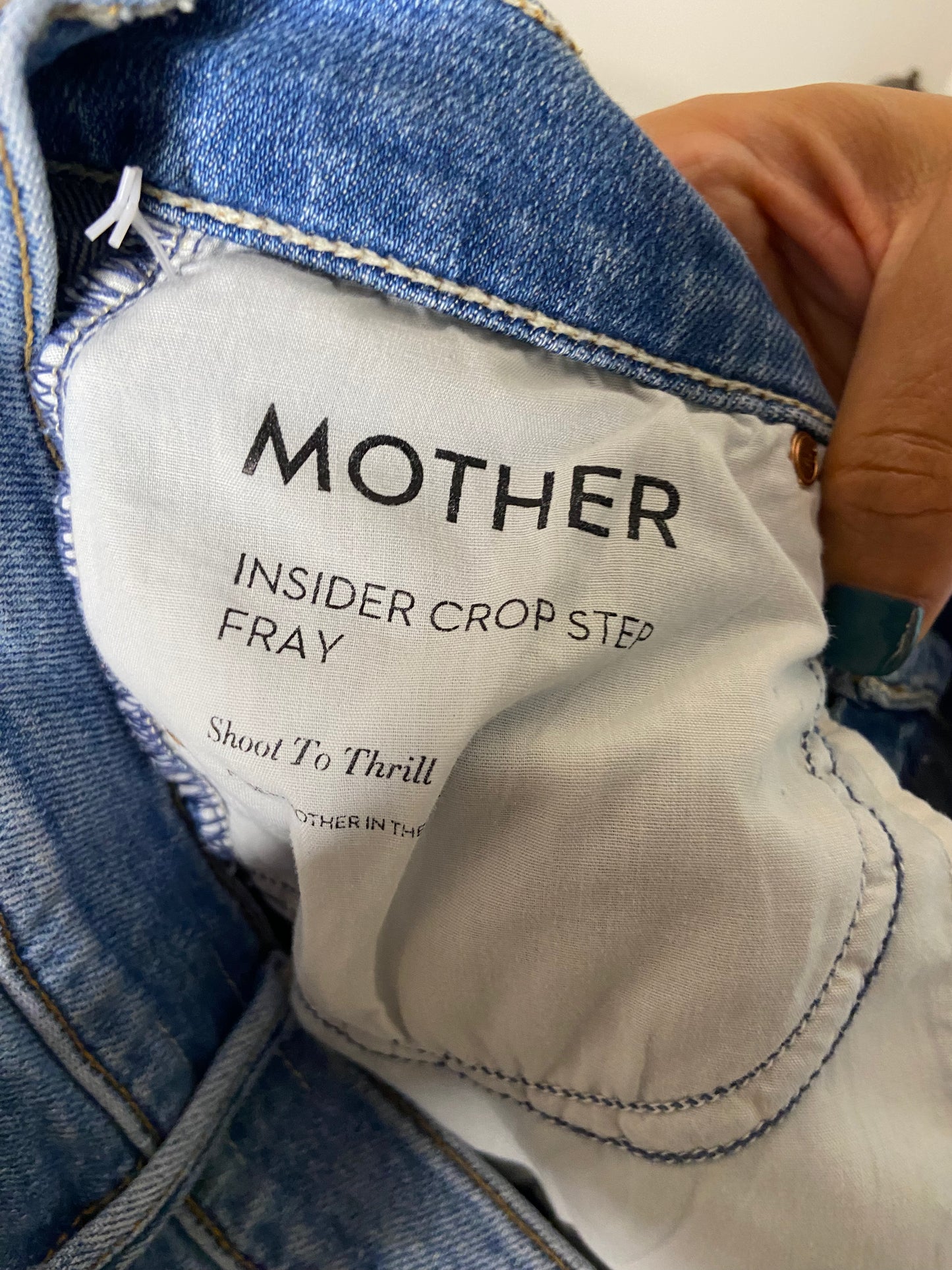 Mother Insider Crop Step Fray Jeans size 26