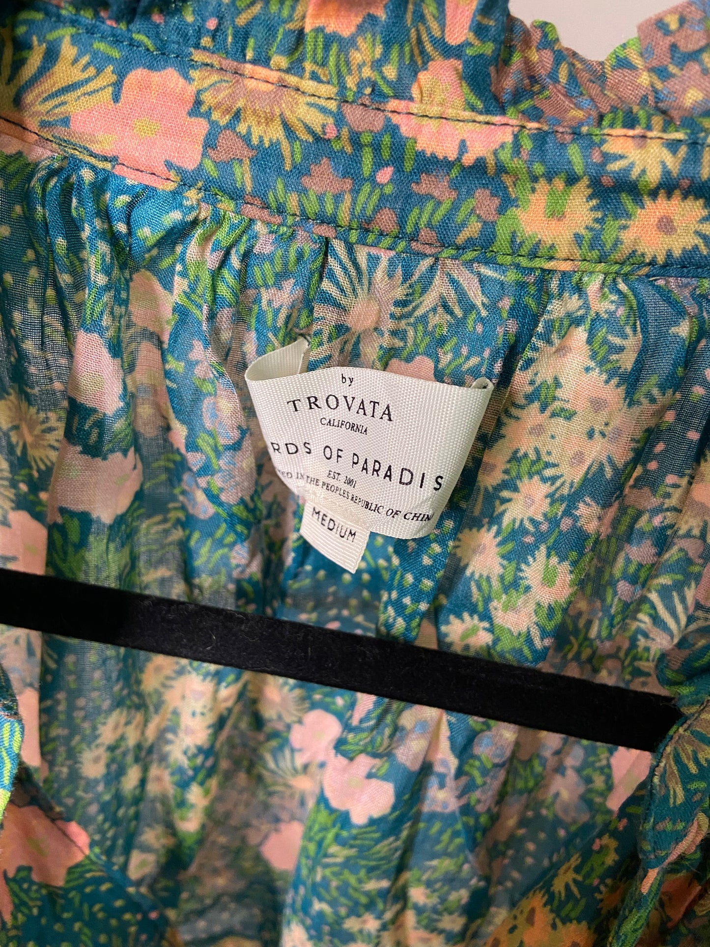 Trovata Birds of Paradis Clover Blouse Woodbine Cluster size M