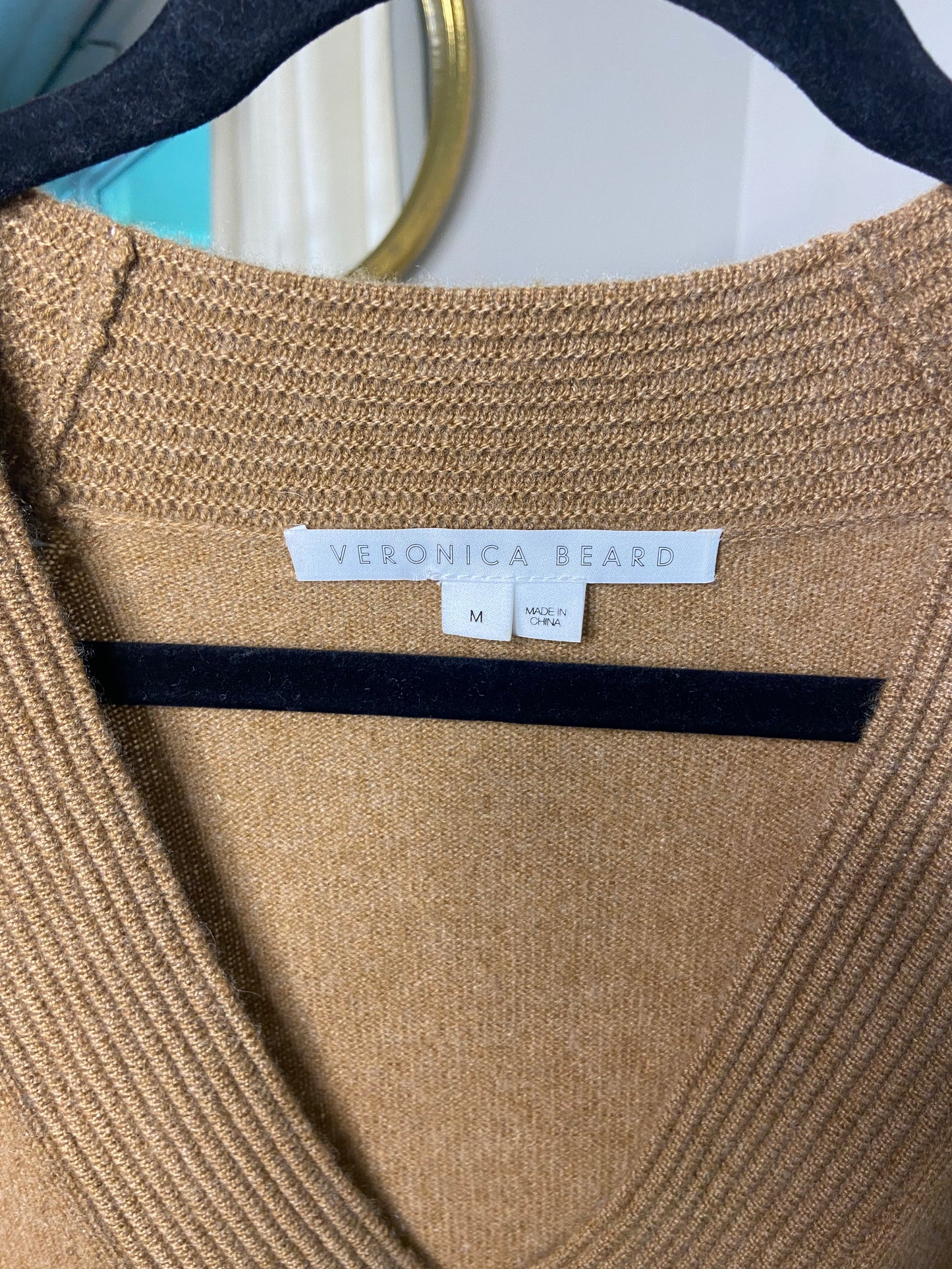 Veronica Beard Preta V Neck Cashmere Sweater size M