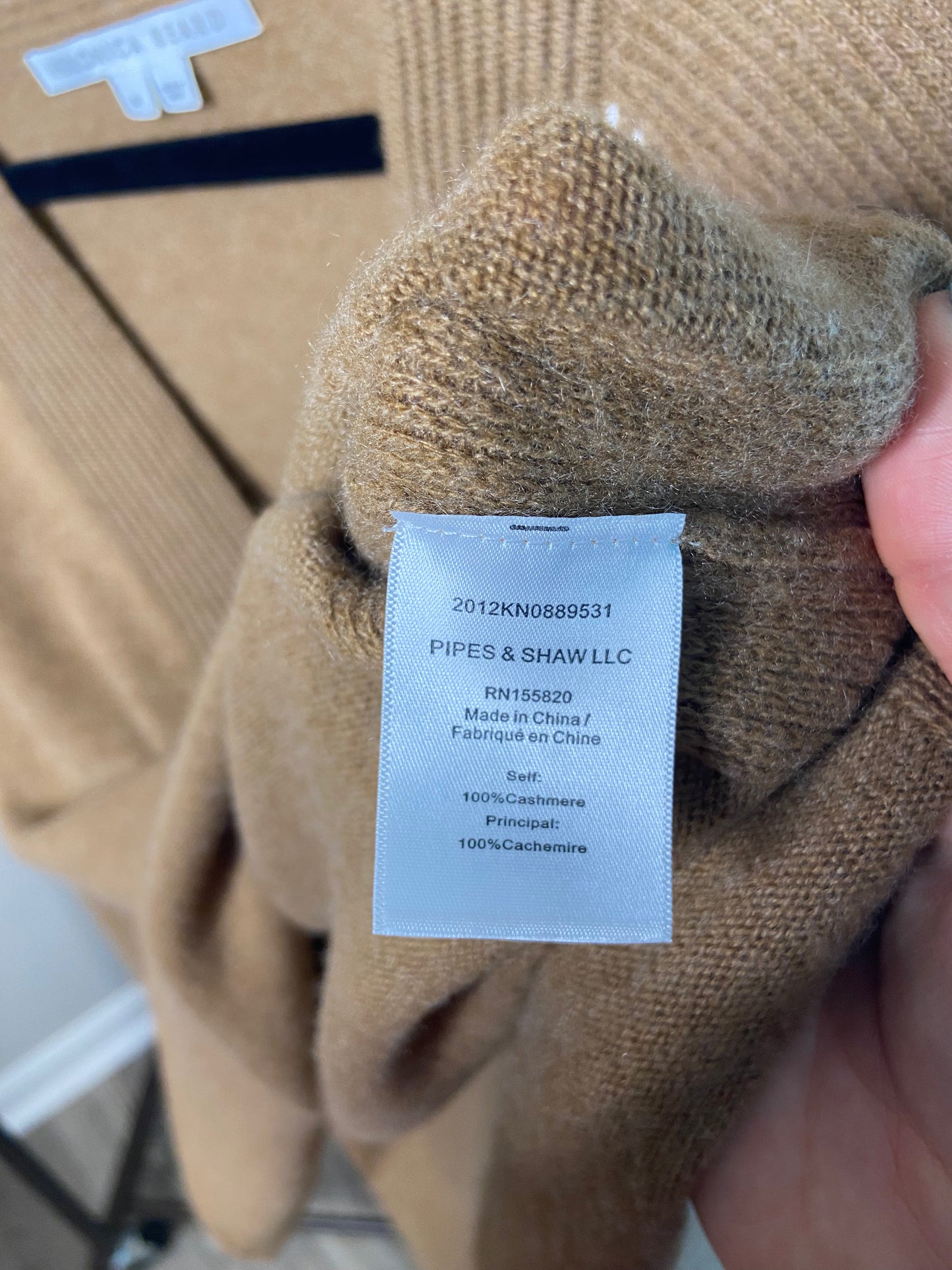 Veronica Beard Preta V Neck Cashmere Sweater size M