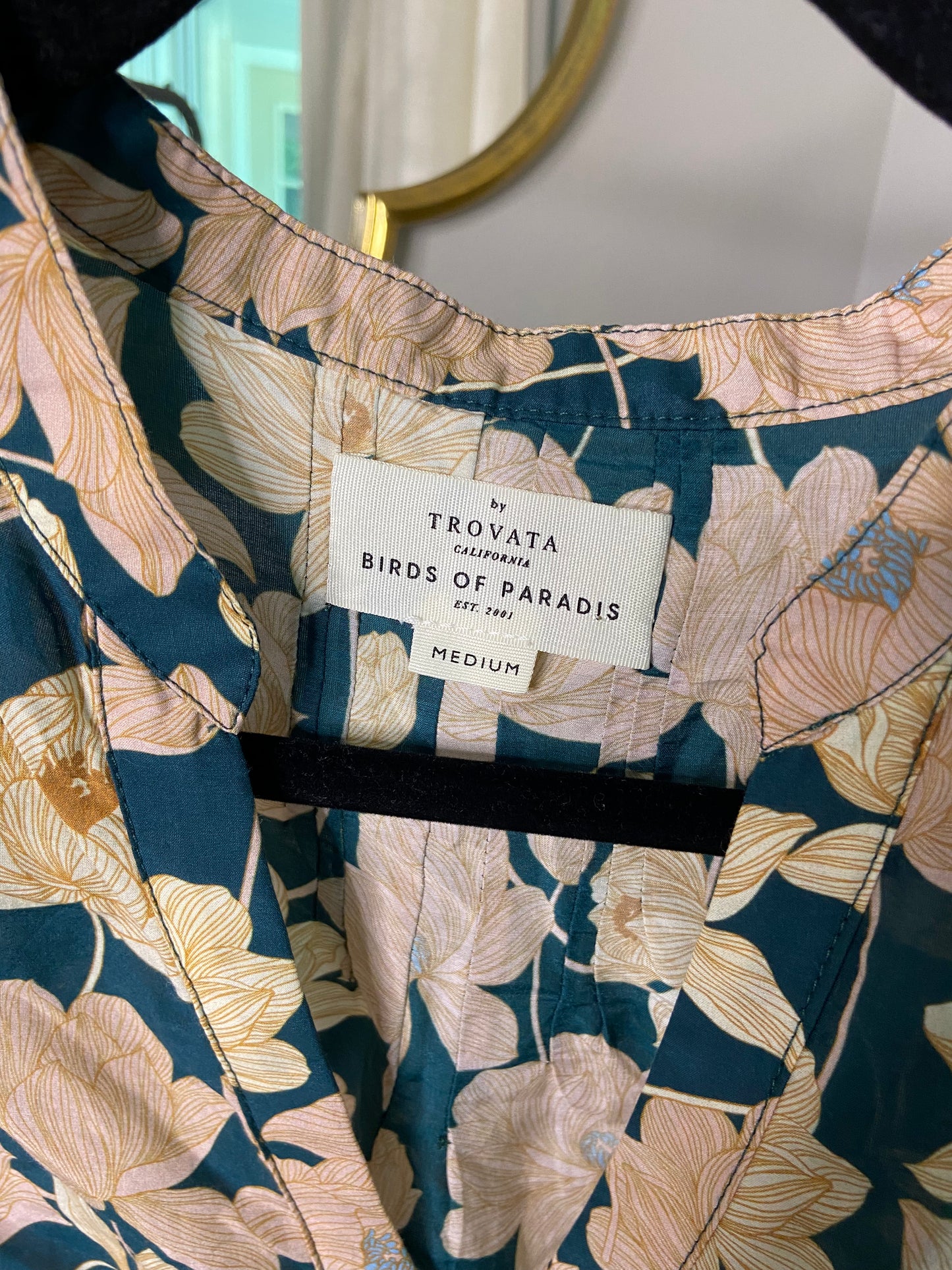 Trovata Birds of Paradis Dakota Blouse Jasper Twilight size M
