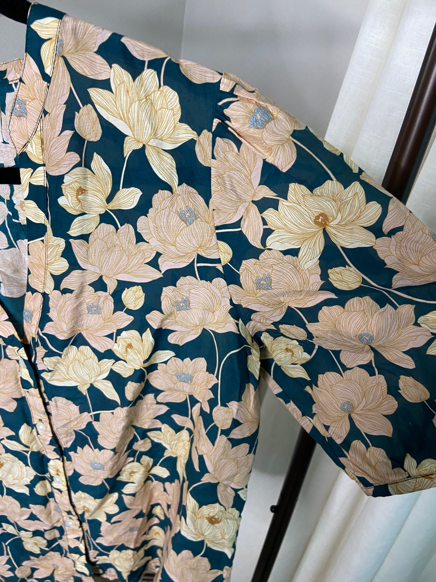 Trovata Birds of Paradis Dakota Blouse Jasper Twilight size M