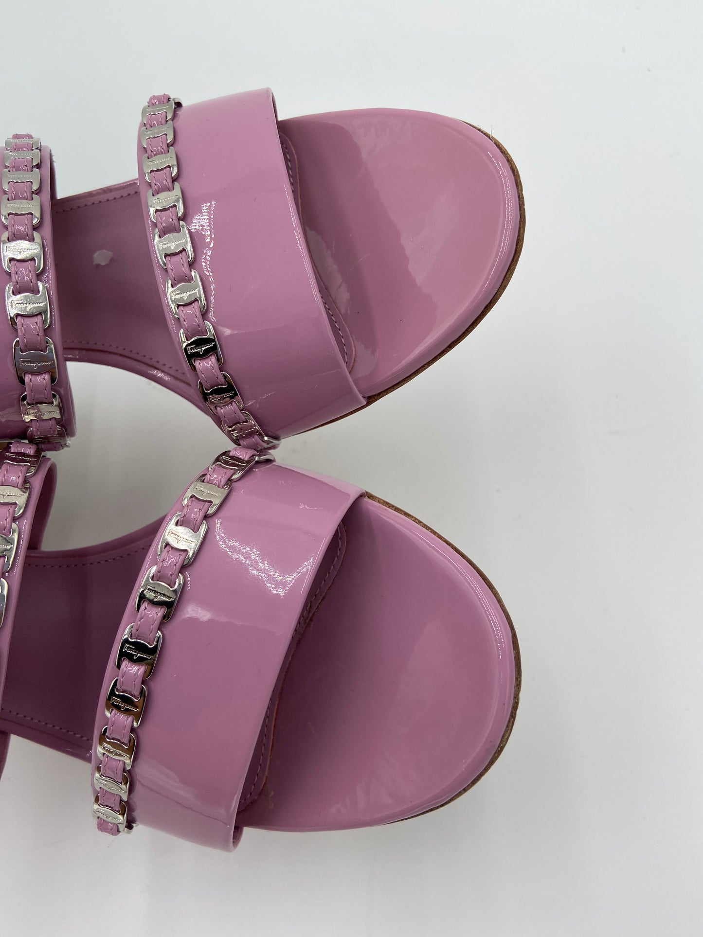Salvatore Ferragamo Vara Chain Sandals size