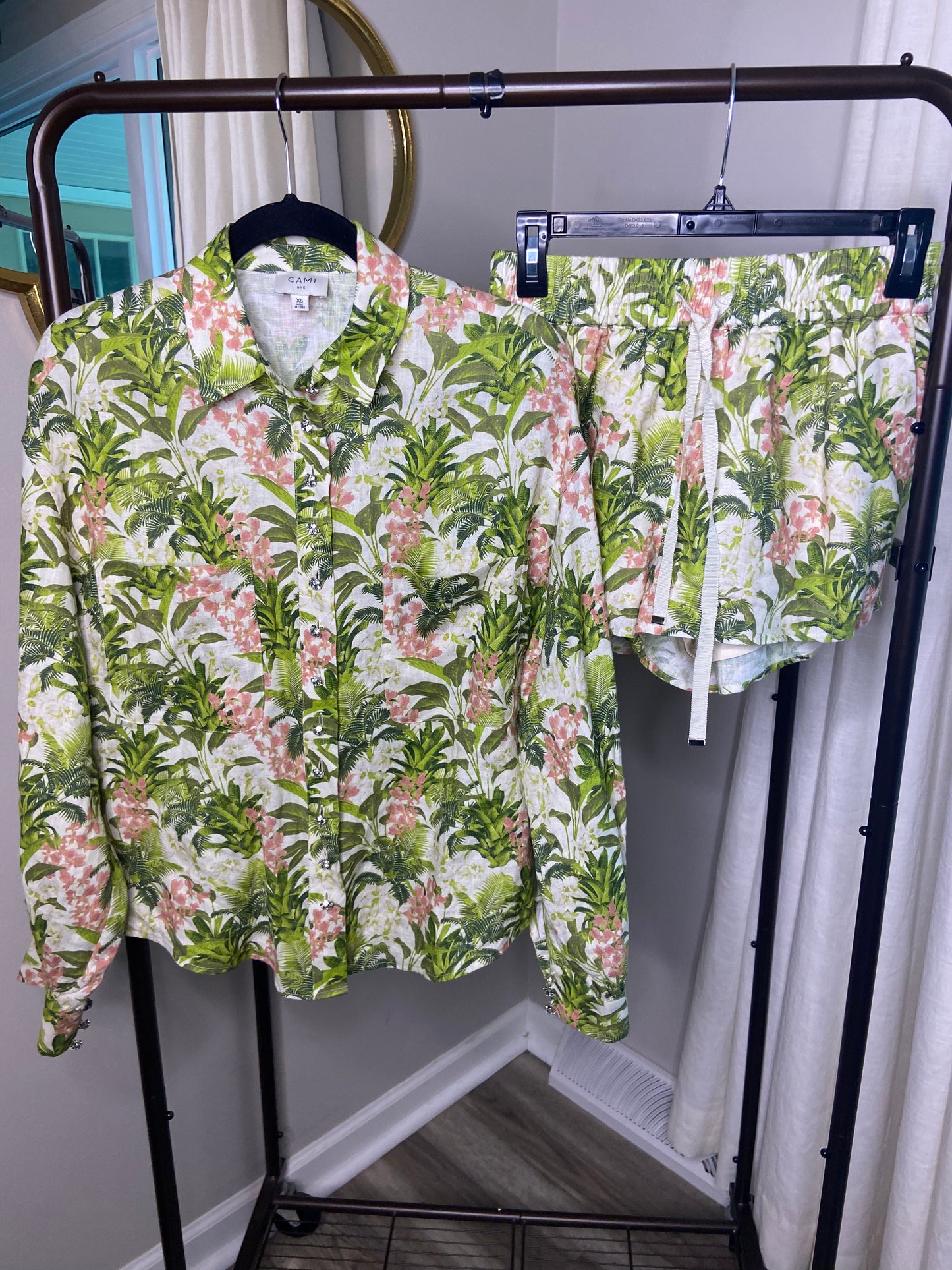Cami NYC Belkis Top and Jillian Linen Short size XS