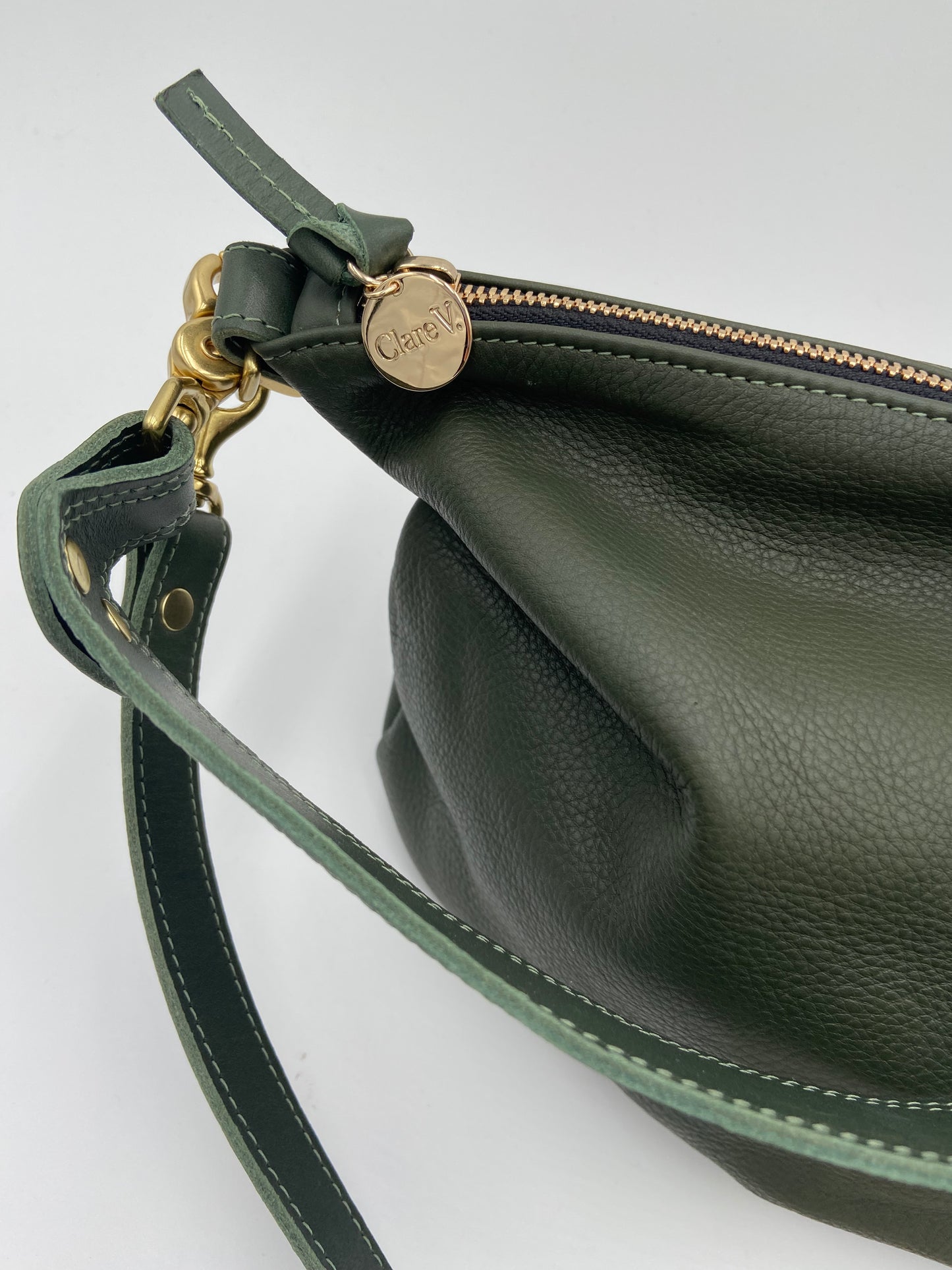 Clare V Moyen Messenger Olive Green