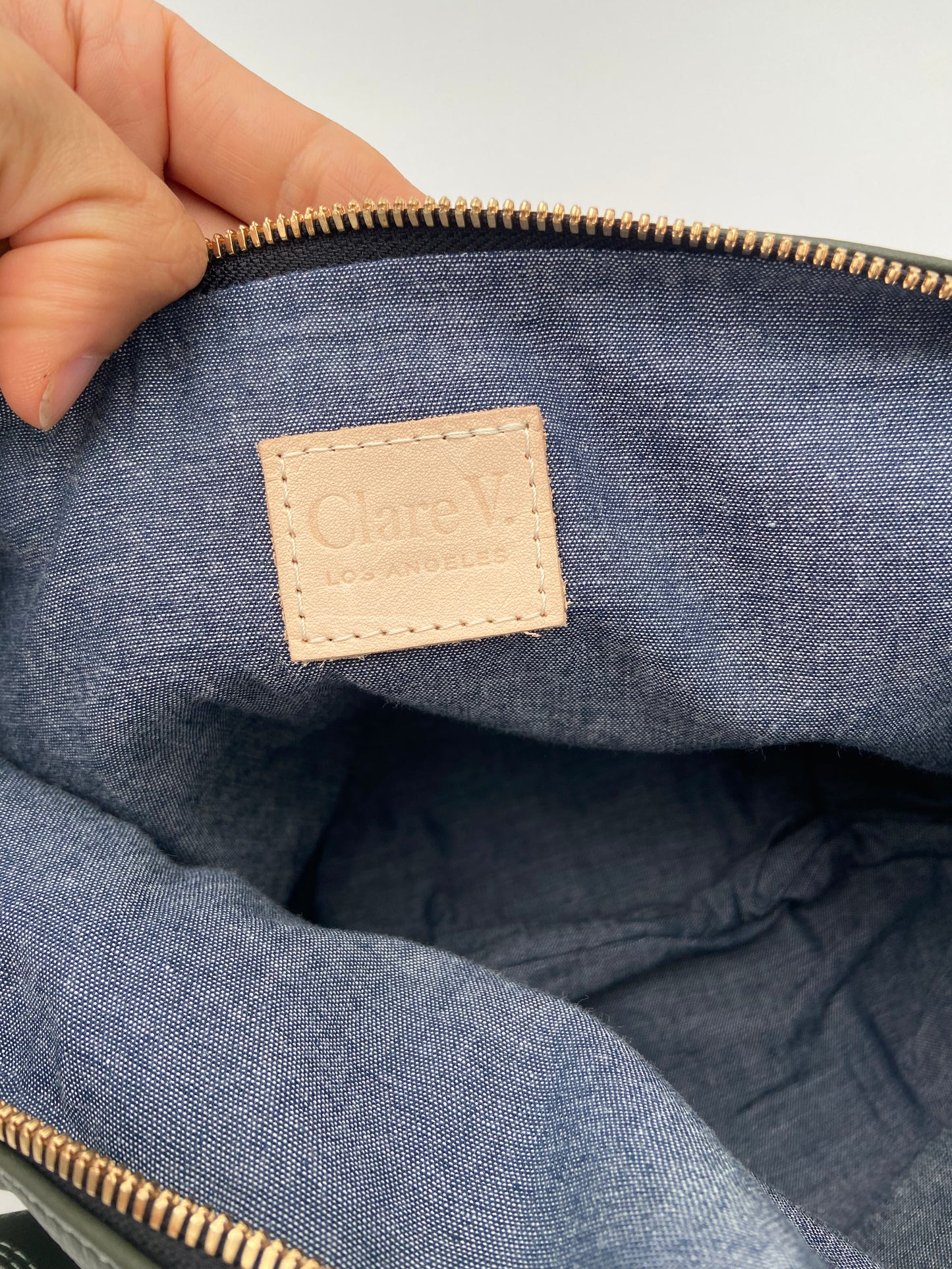 Clare V Moyen Messenger Olive Green