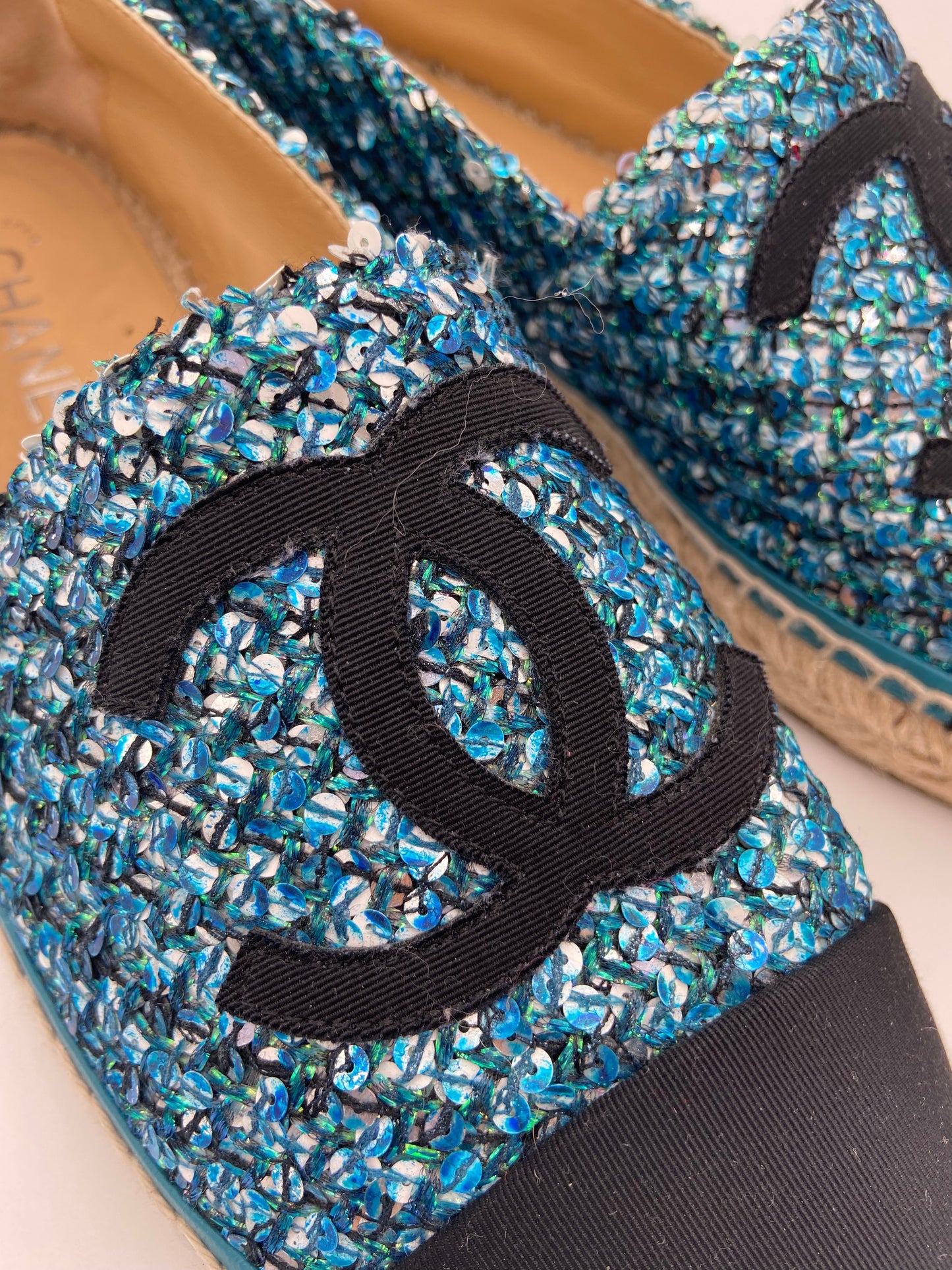 Chanel Interlocking CC Logo Tweed Espadrilles size 41