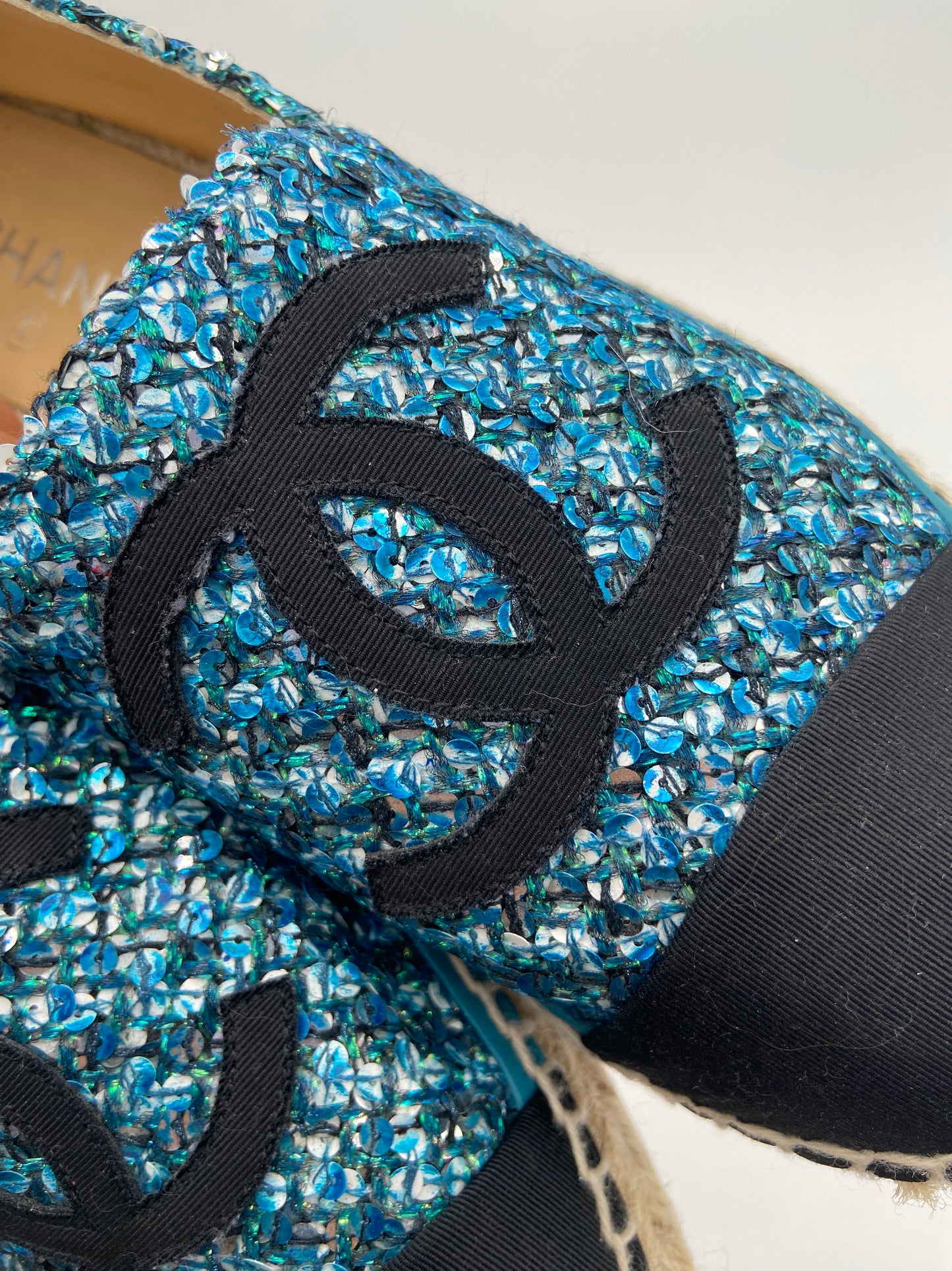 Chanel Interlocking CC Logo Tweed Espadrilles size 41