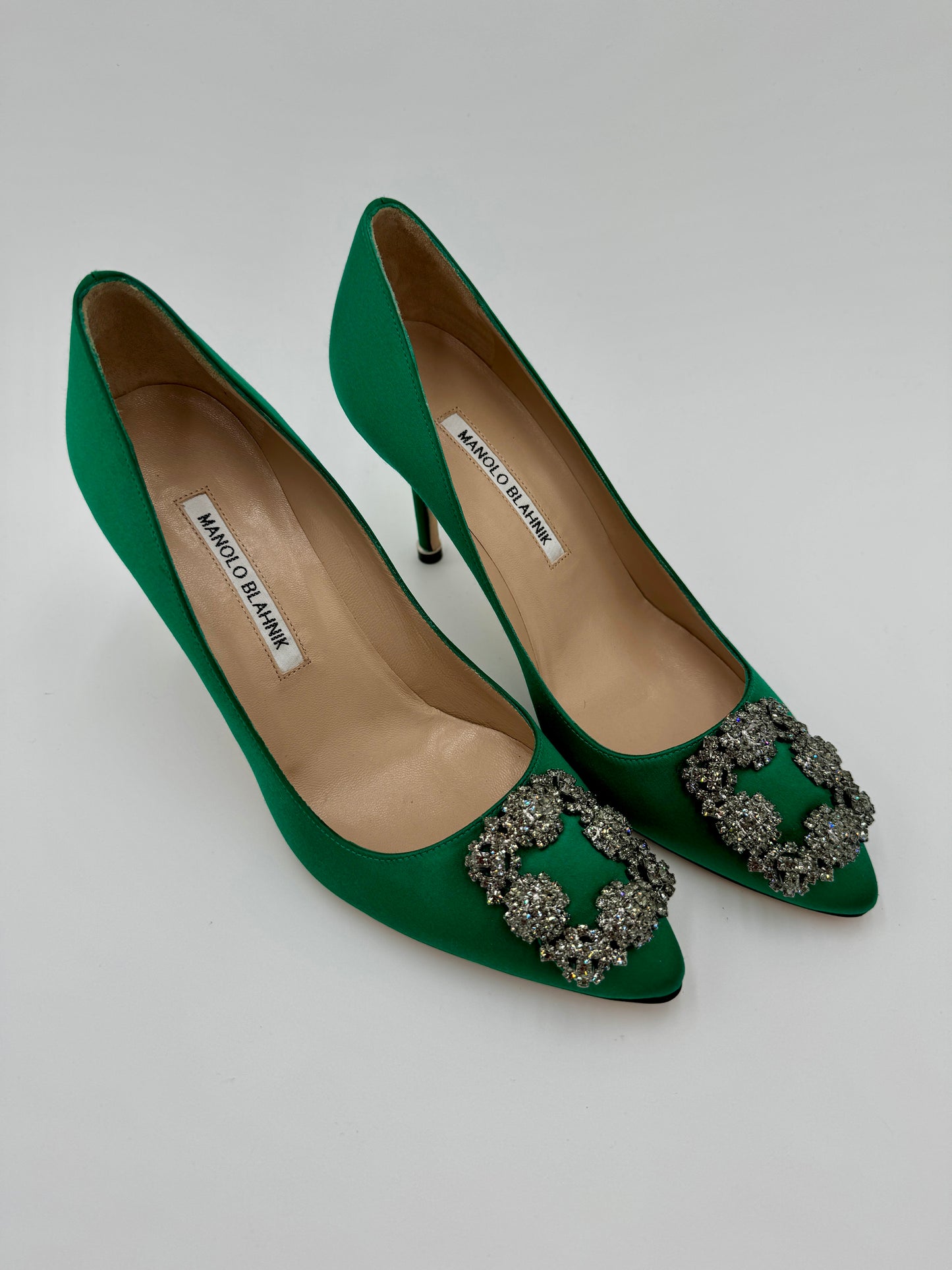 MANOLO BLAHNIK Green Satin Hangisi Pointed Toe Pumps 90mm size 37.5