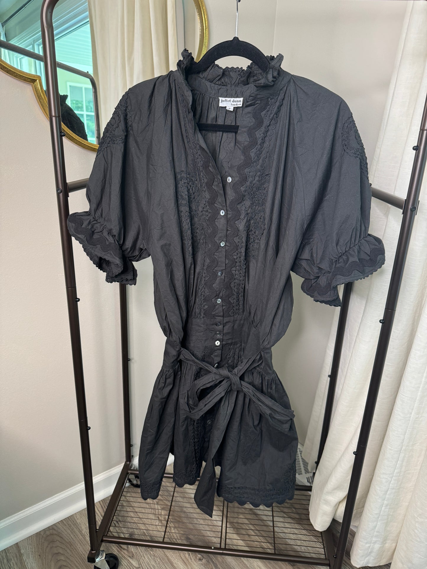 Juliet Dunn Blouson Mini Dress size 2/4