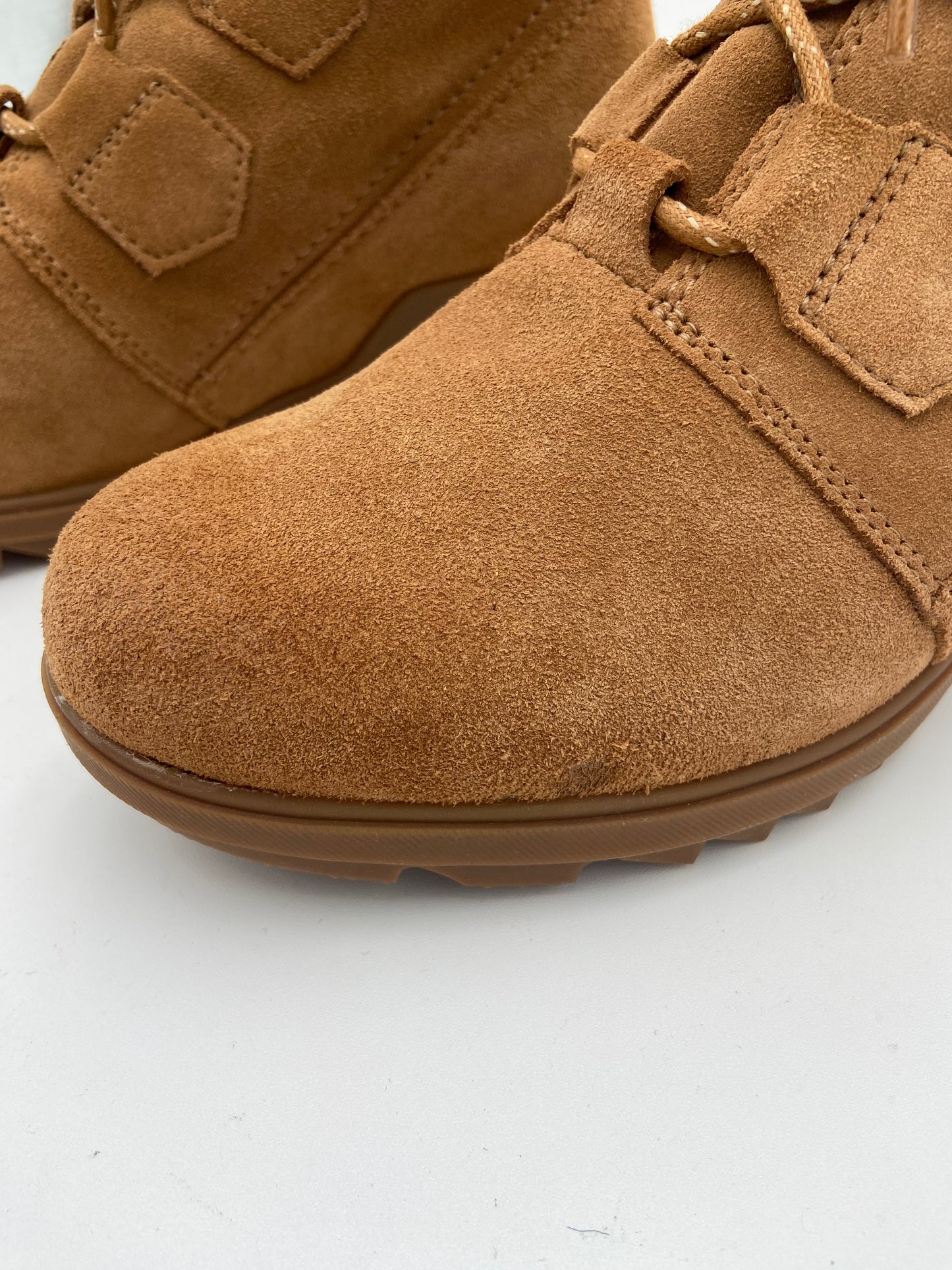 Sorel Evie Suede Waterproof Wedge Boots size 8.5