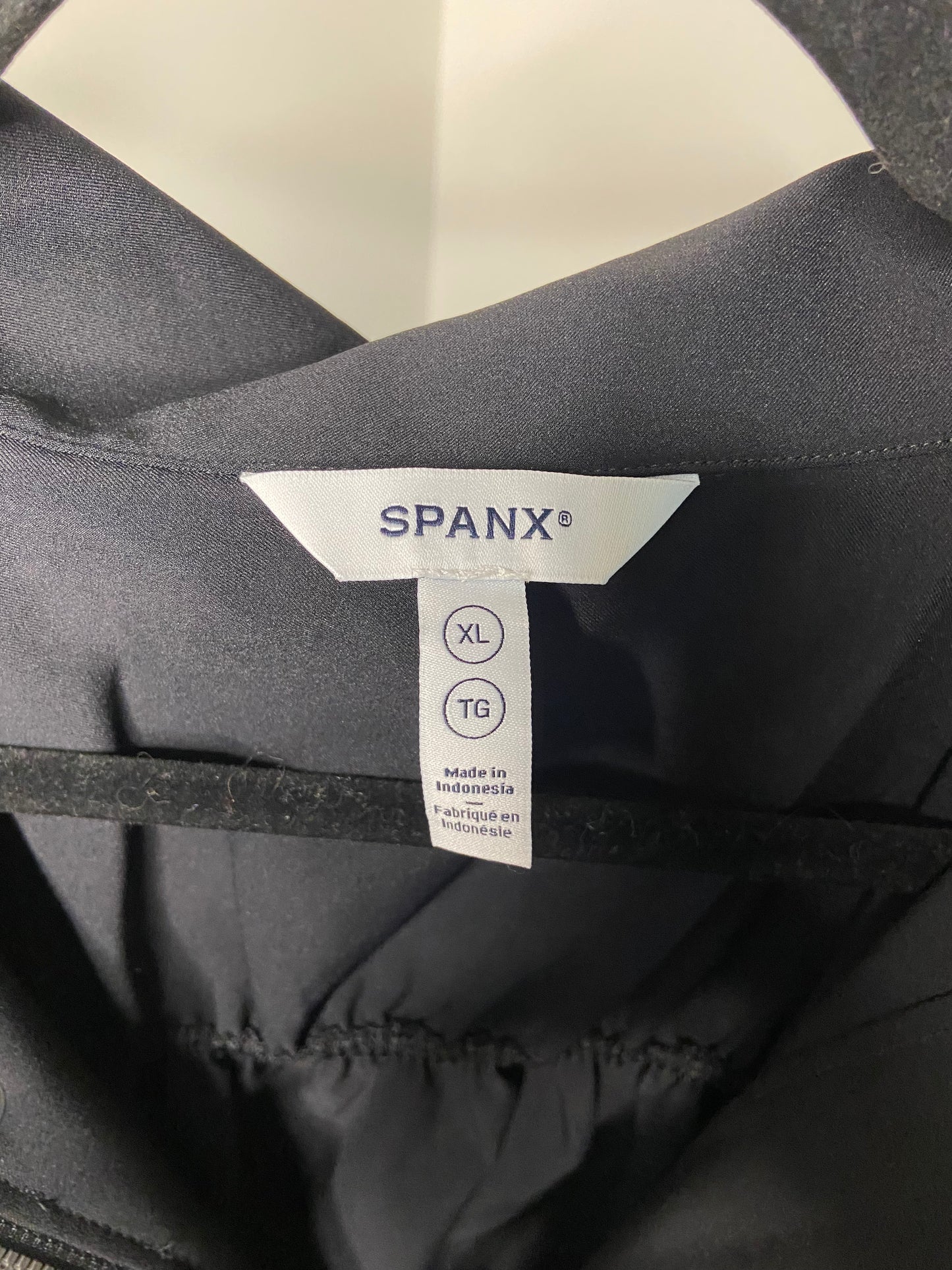 Spanx On The Move Cinch Jacket Black size XL