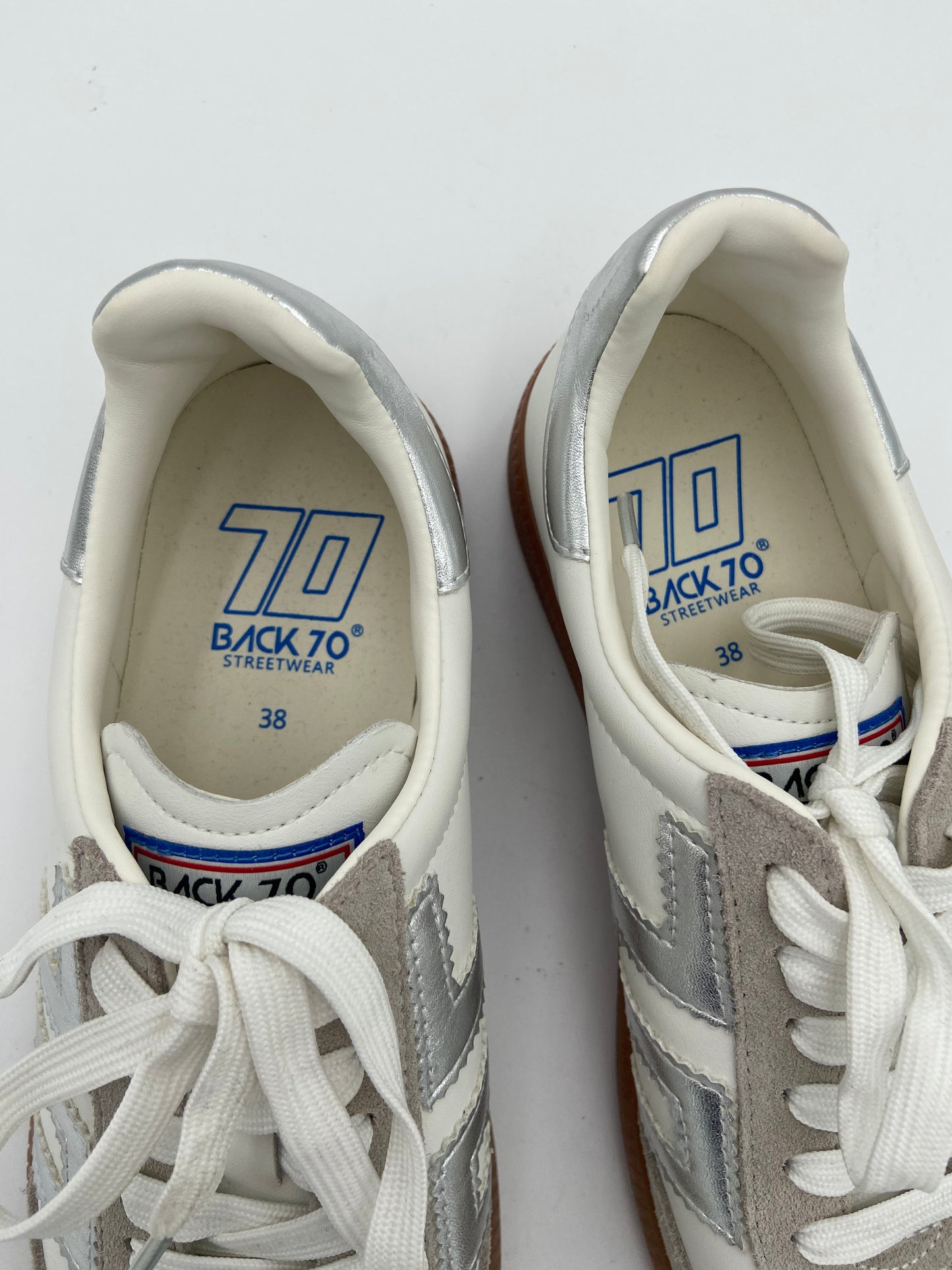 Back 70 Cloud Leather Sneakers Silver size 38