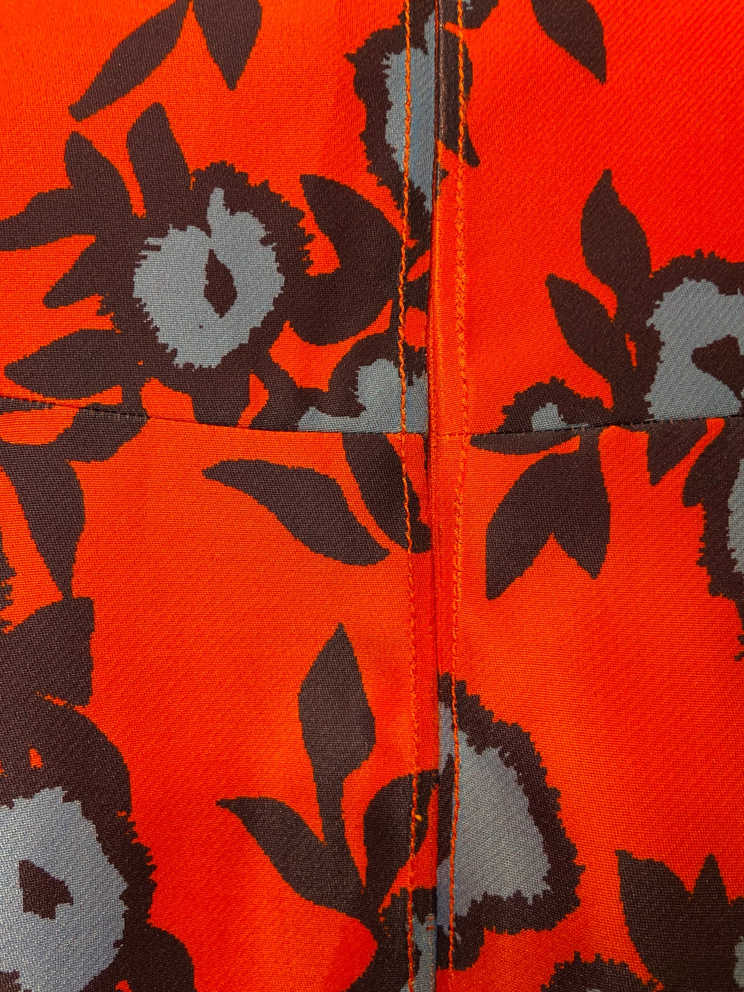 Carolina Herrera Silk Cocktail Dress size 6