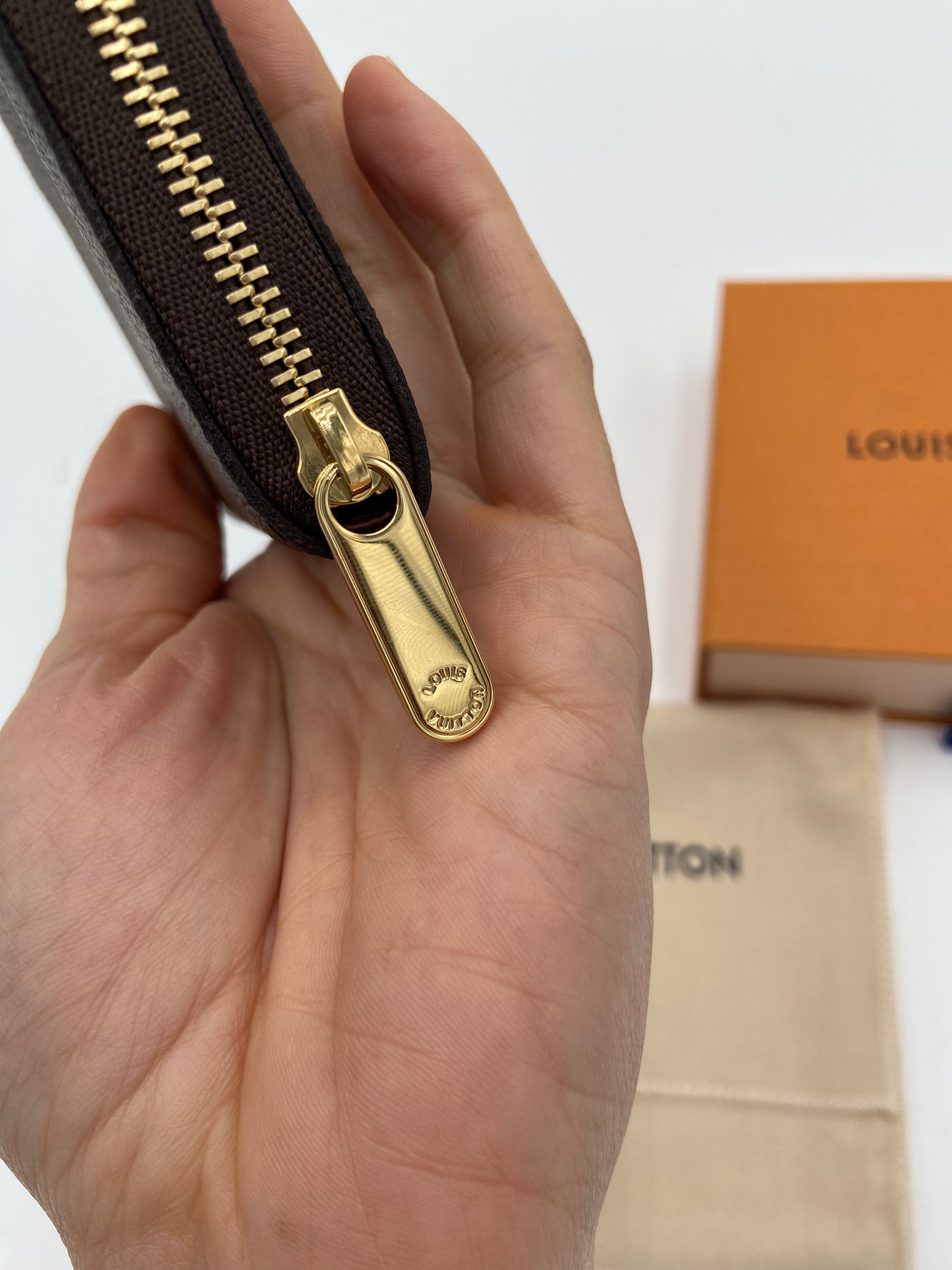 Louis Vuitton Zippy Coin Purse Wallet Monogram