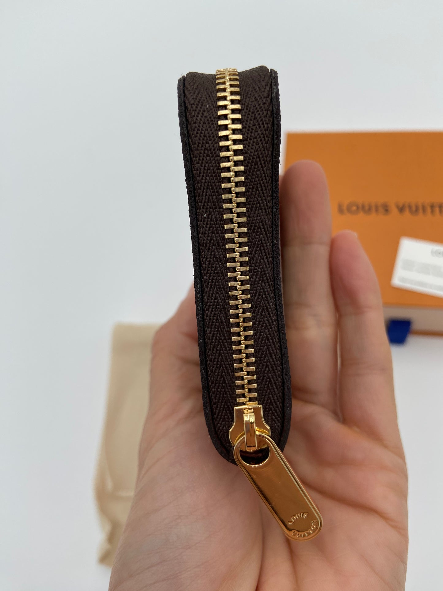 Louis Vuitton Zippy Coin Purse Wallet Monogram