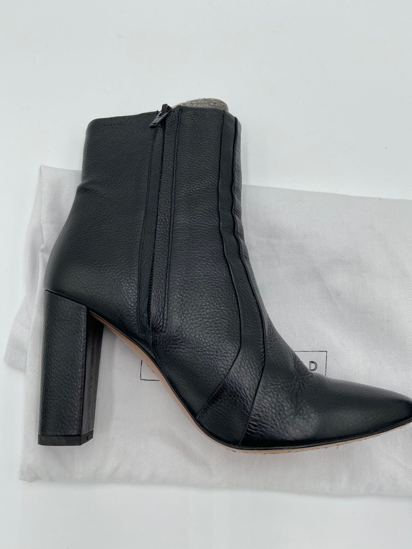 Veronica Beard Bruna Pebbled Leather Boots size 8