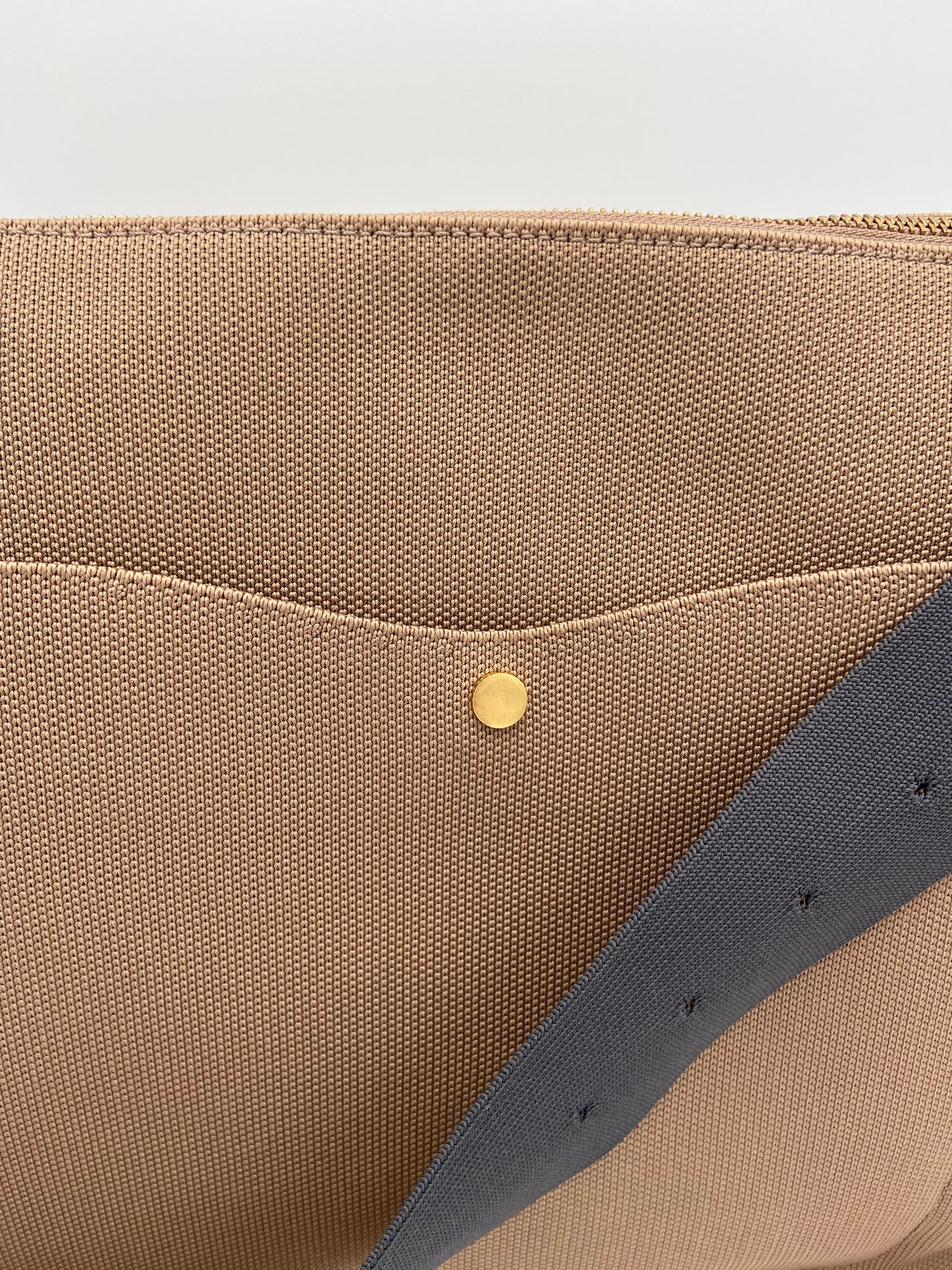 Cuyana Oversized Sling Bag in Cappuccino