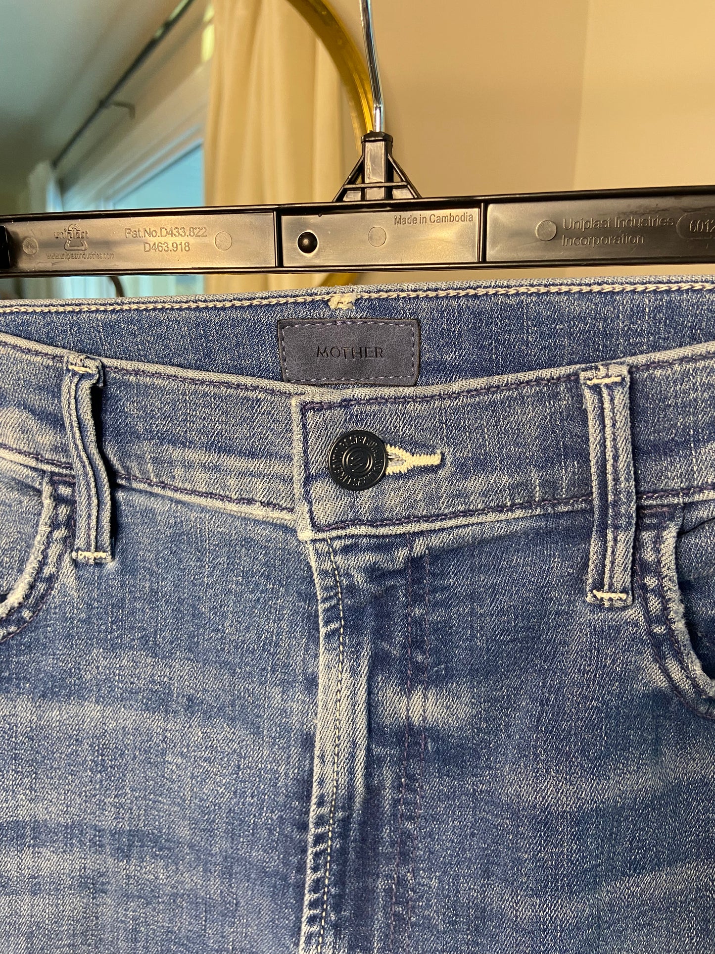 Mother The Hustler Ankle Fray Jeans size 33