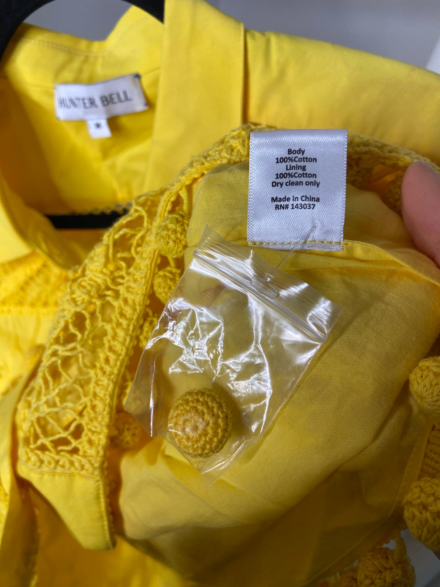 Hunter Bell Rae Top in Dandelion size M