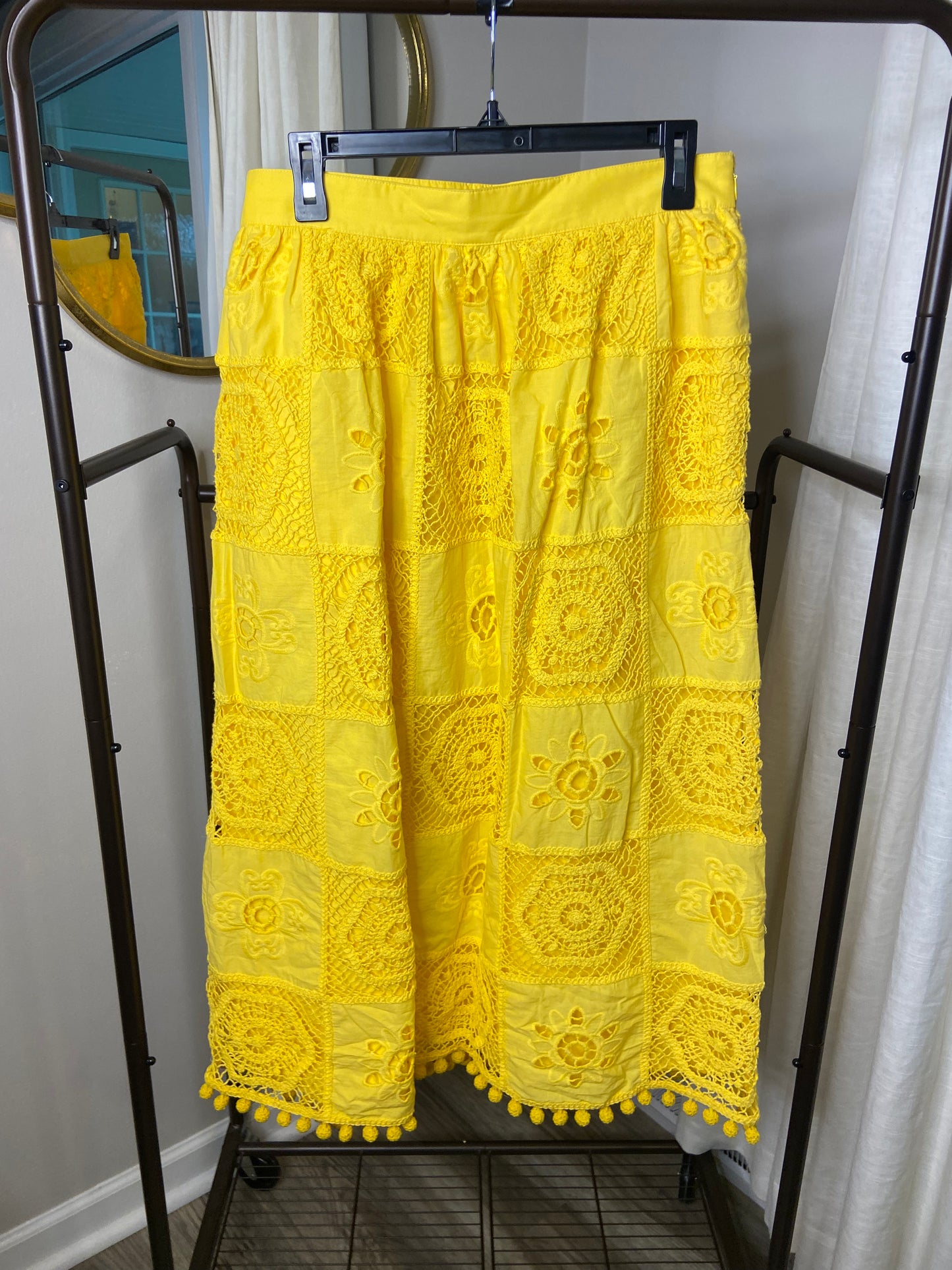 Hunter Bell Dandelion Lamar Skirt size 8
