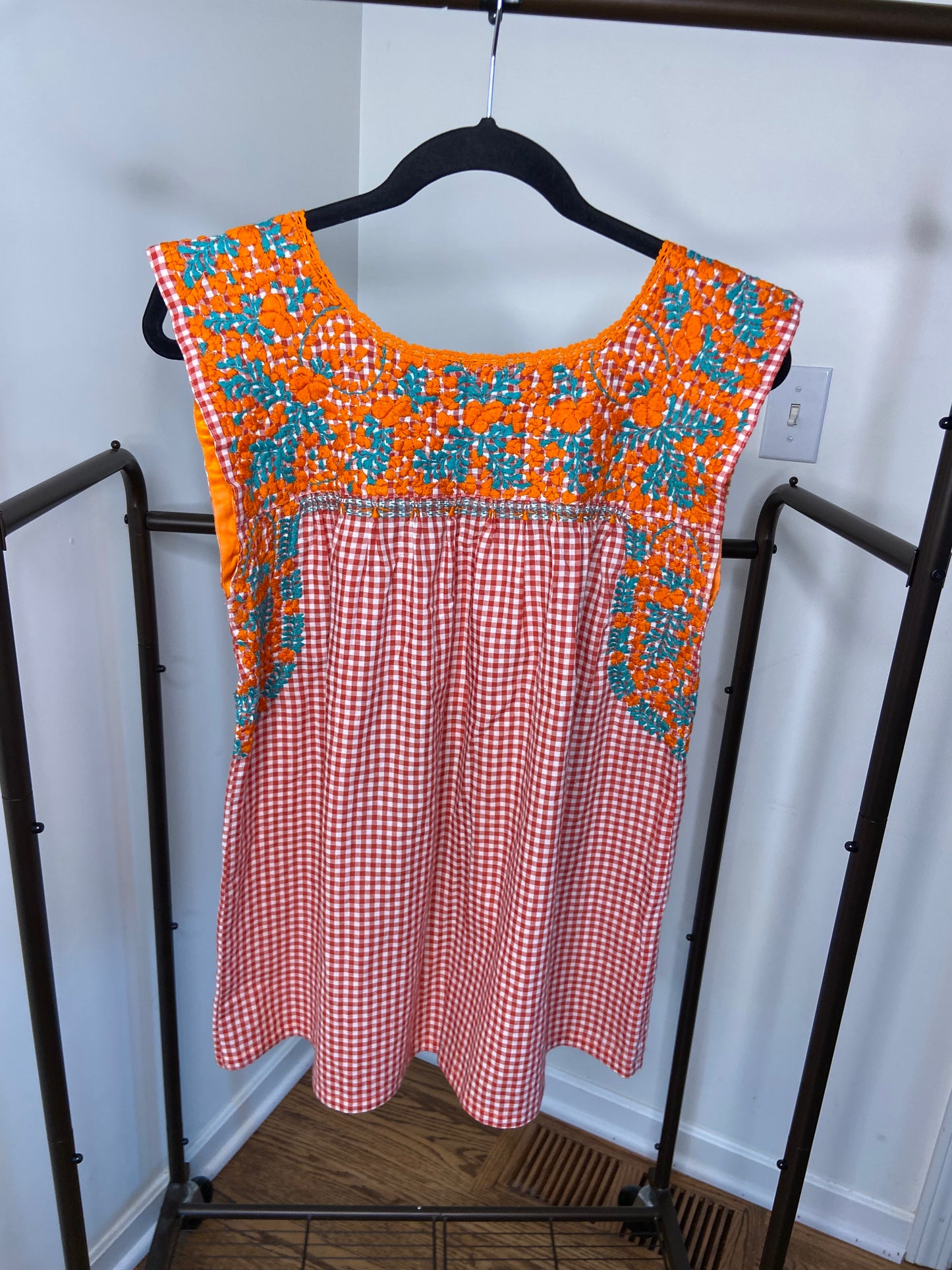 Mi Golondrina Flores Blouse size S