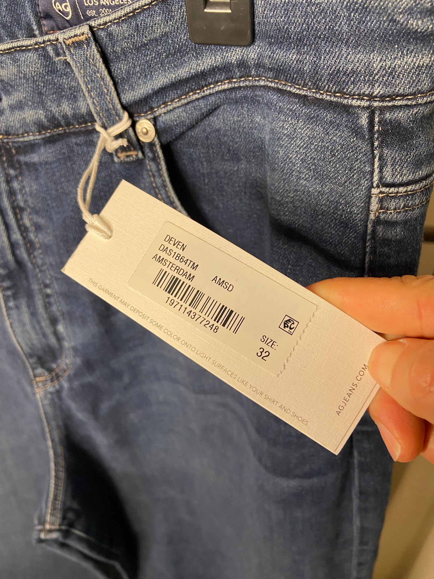AG Deven High Rise Wide Leg Jeans size 32