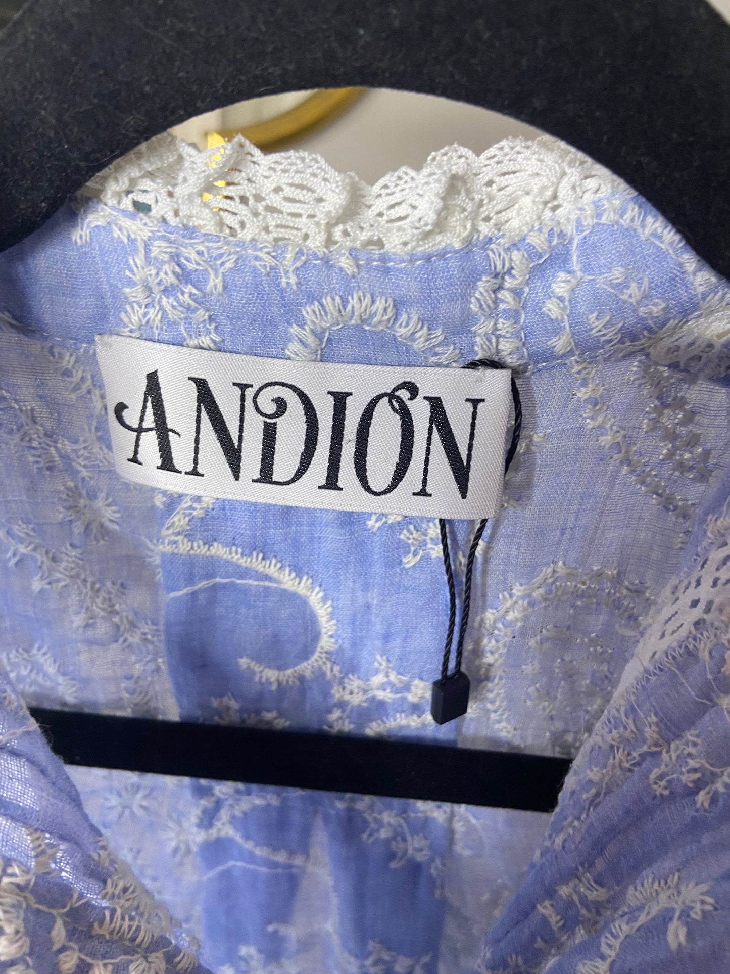 Andion Embroidered Cap Sleeve Top size XS