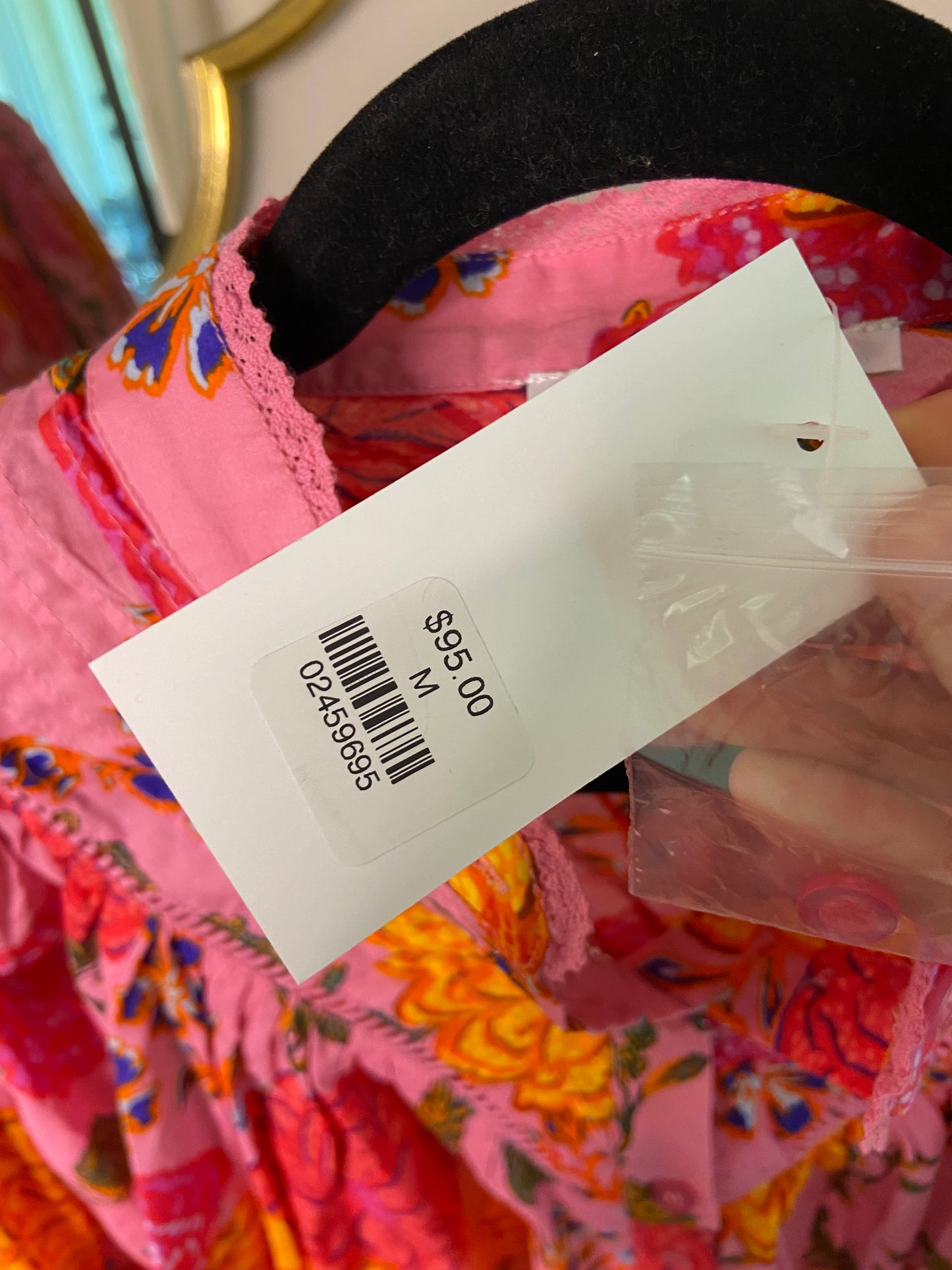 Olivaceous Floral Poplin Ruffle Sleeve Top size M
