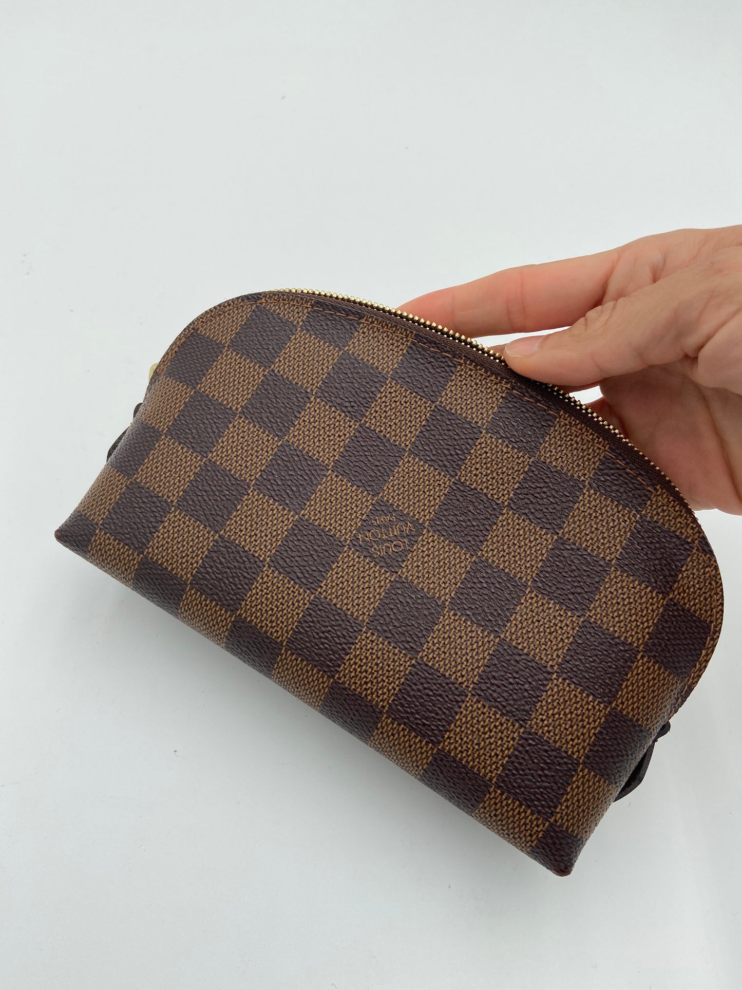 Louis Vuitton Cosmetic Pouch Damier Ebene