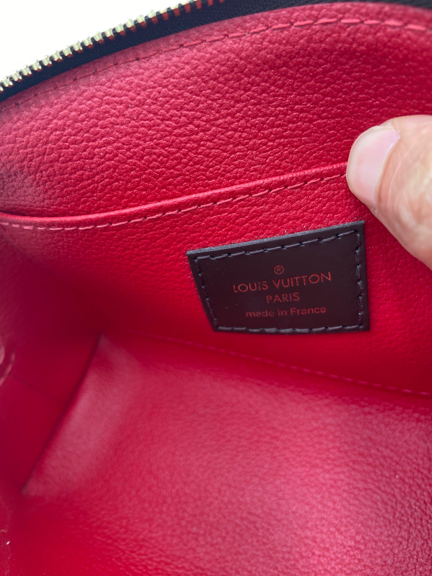 Louis Vuitton Cosmetic Pouch Damier Ebene
