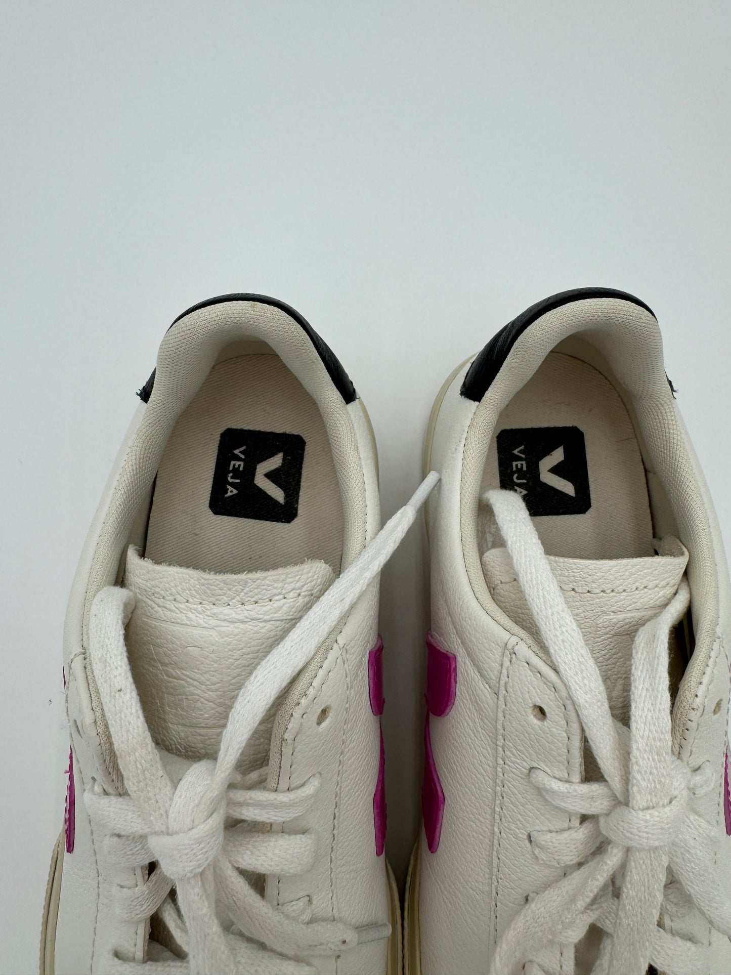 Veja Campo Sneakers size 6/37