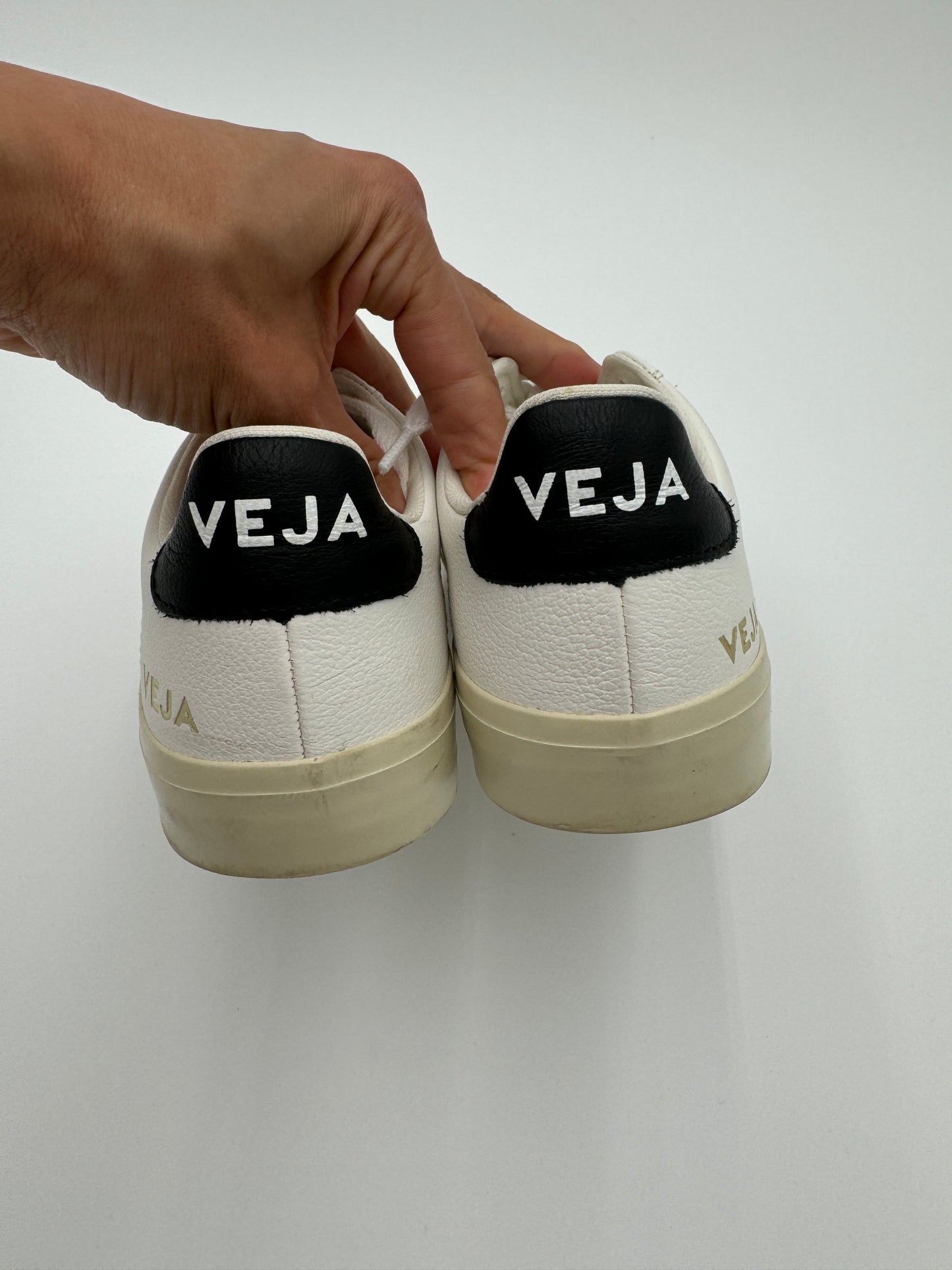 Veja Campo Sneakers size 6/37