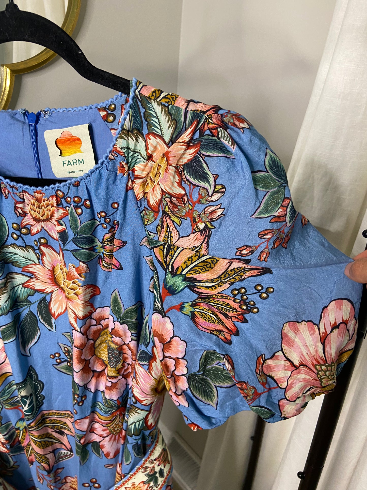Farm Rio Wonderful Bouquet Mini Dress size M