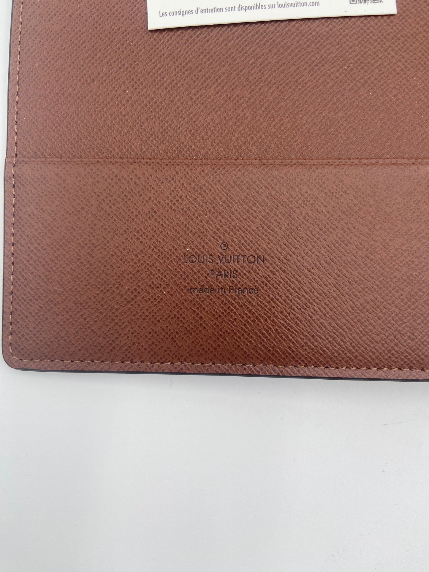 Louis Vuitton Large Ring Agenda Cover