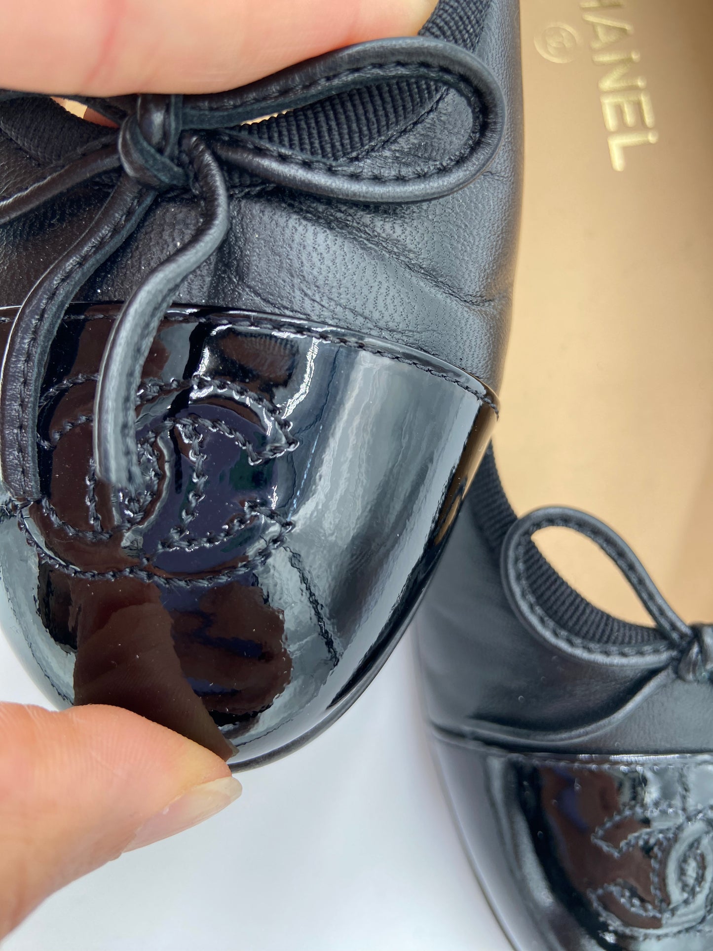 Chanel Lambskin & Patent Calfskin Black Ballet Flats size 38