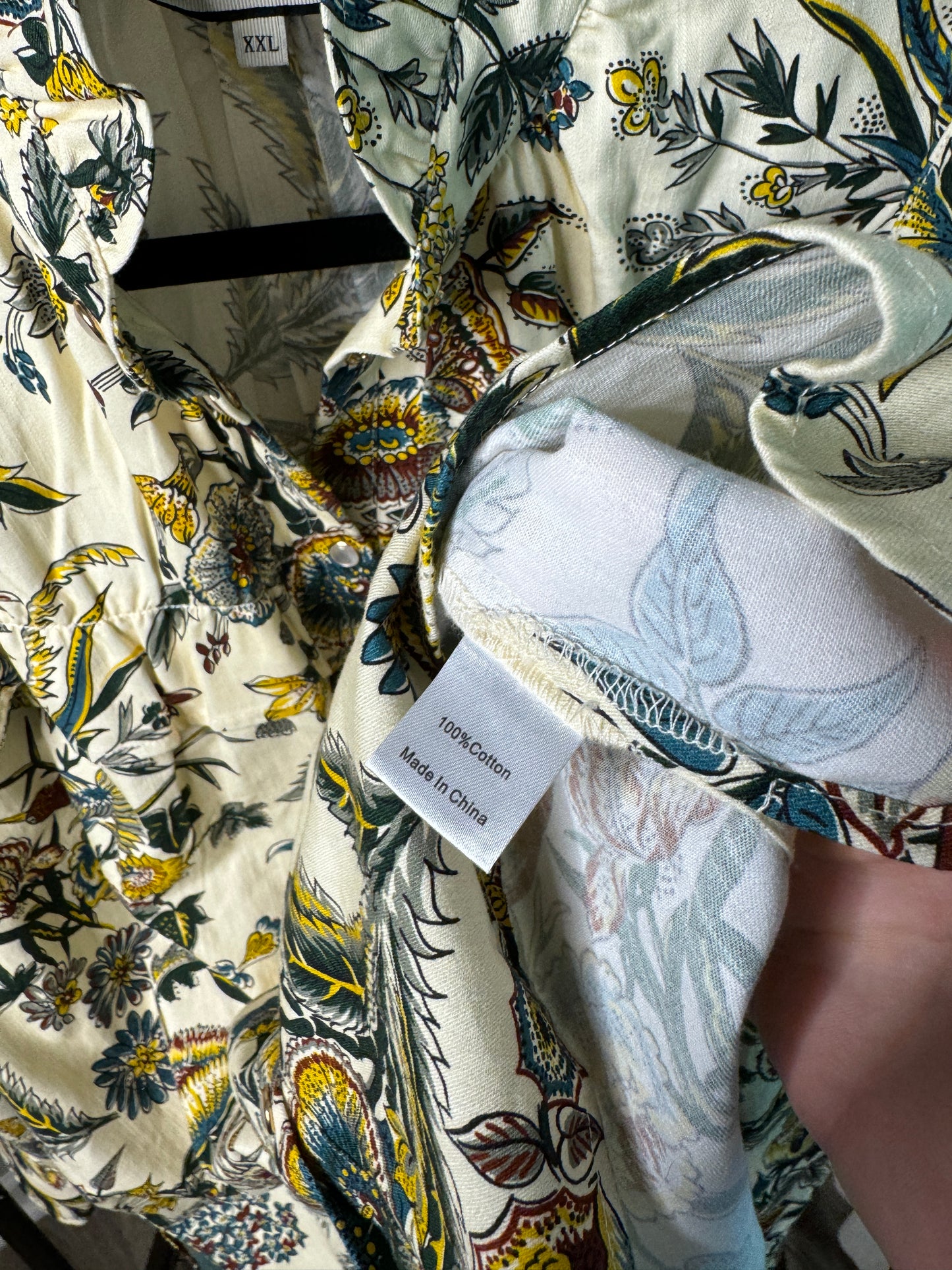 Tuckernuck Sharp Floral Winnie Blouse size M