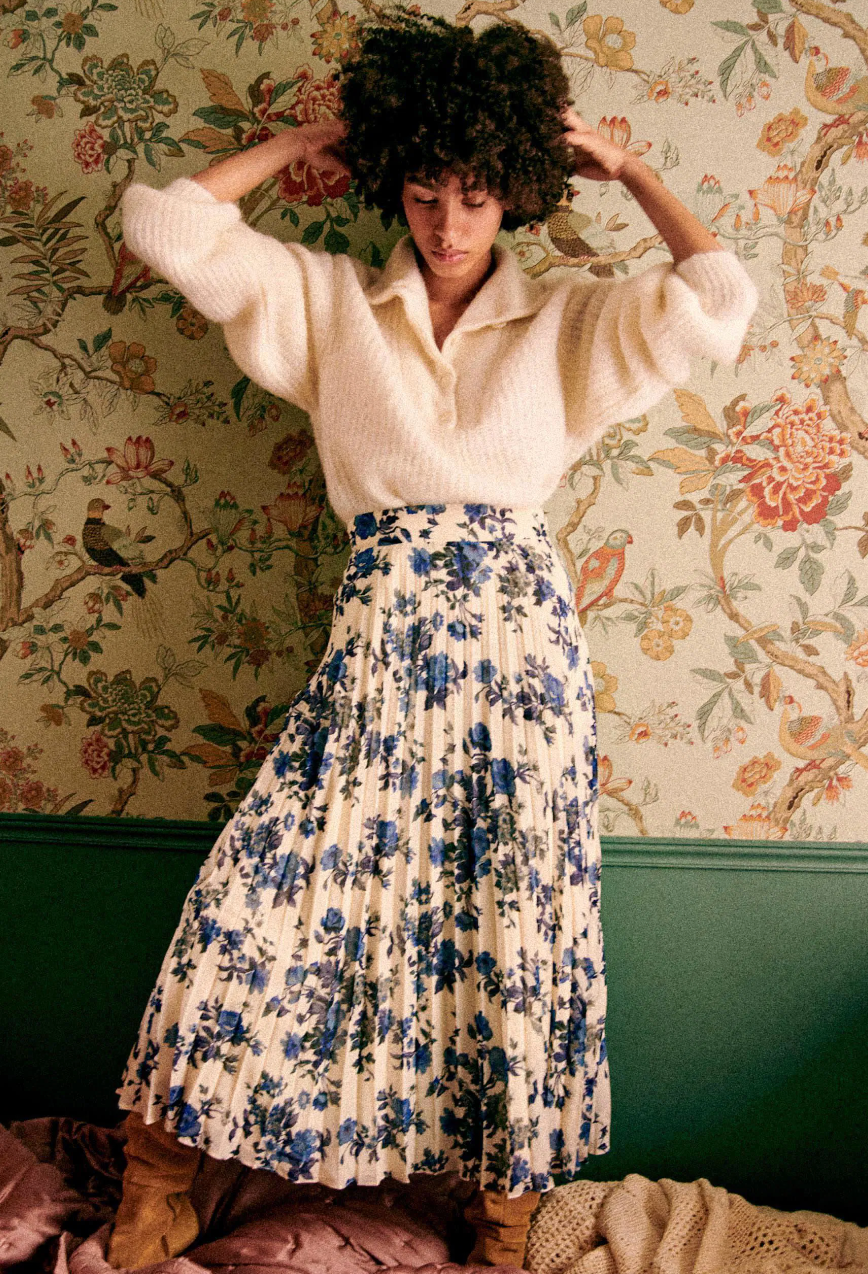 Sezane Dune Pleated Skirt size 38 (6)