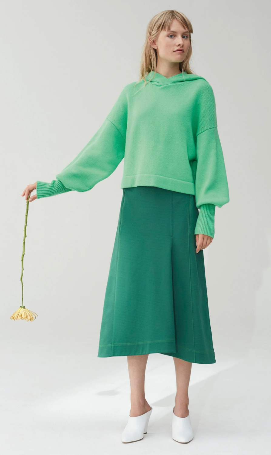 Tibi Pleated Sleeve Cropped Cashmere Pullover Kelly Green size S